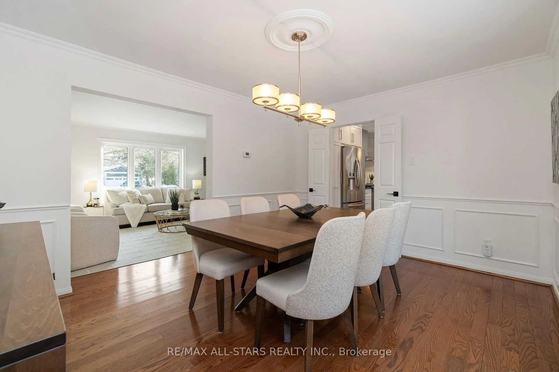 Photo 13 of 129 Briarwood Road, Markham, Unionville — HOMEH