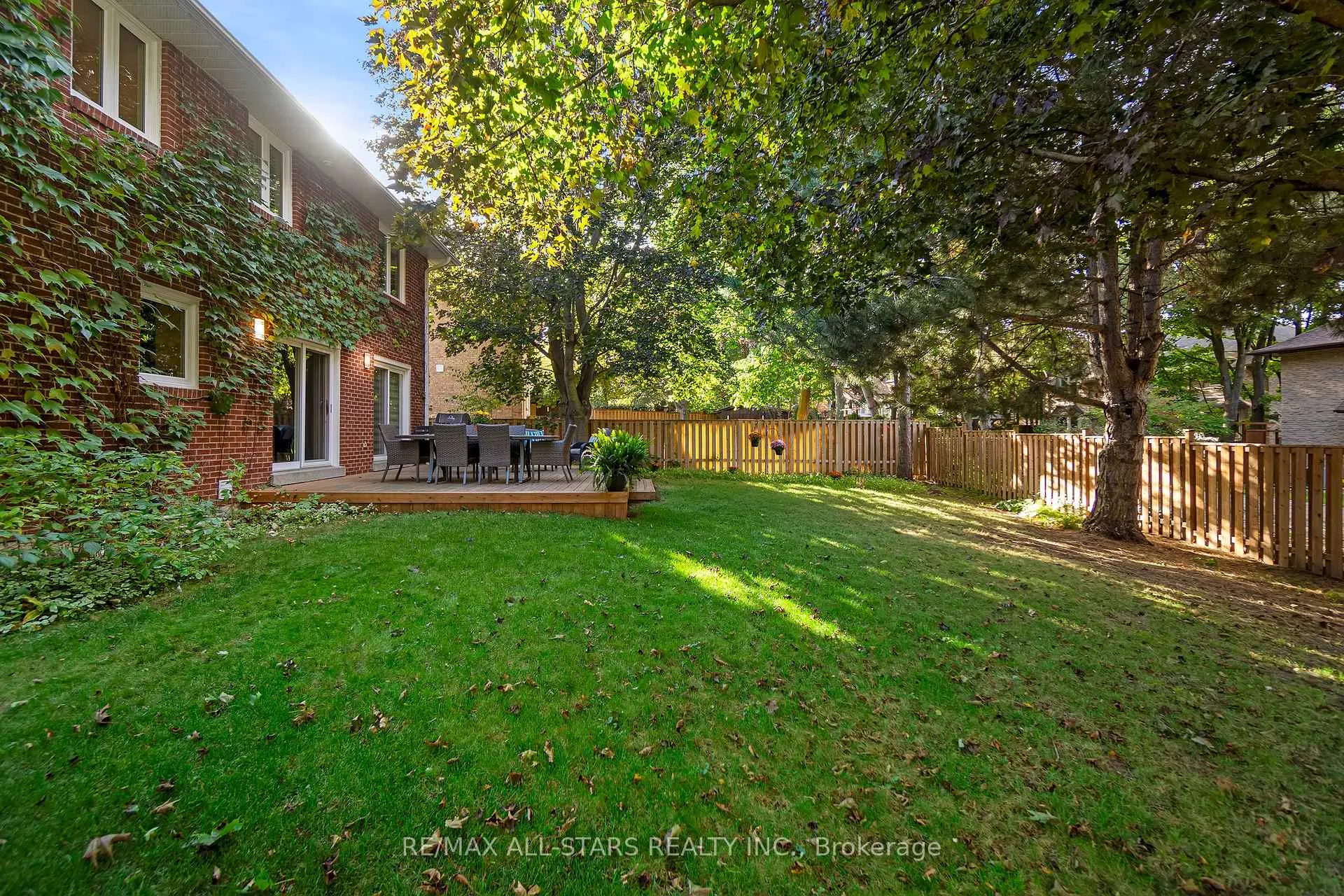 Photo 27 of 129 Briarwood Road, Markham, Unionville — HOMEH