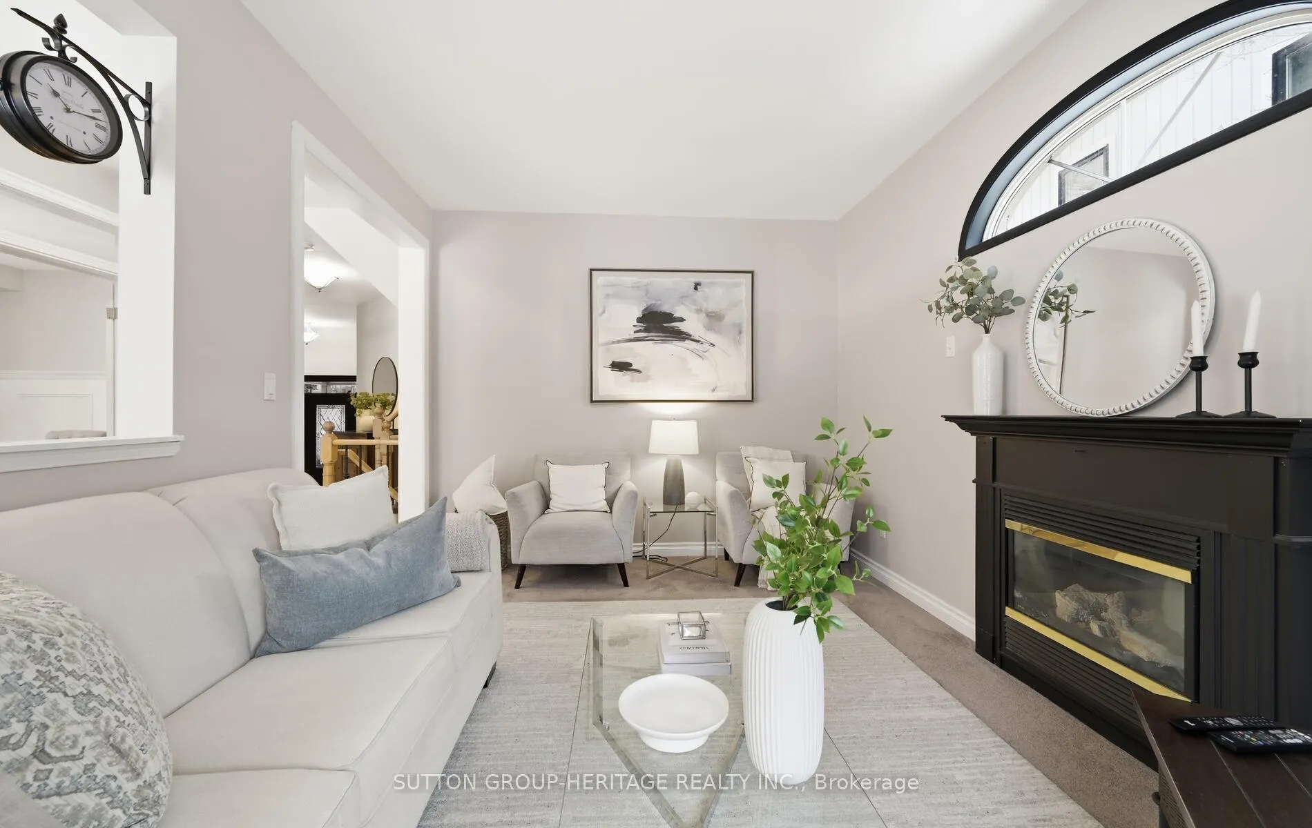 Photo 7 of 1423 Ashgrove Crescent, Oshawa, Pinecrest — HOMEH