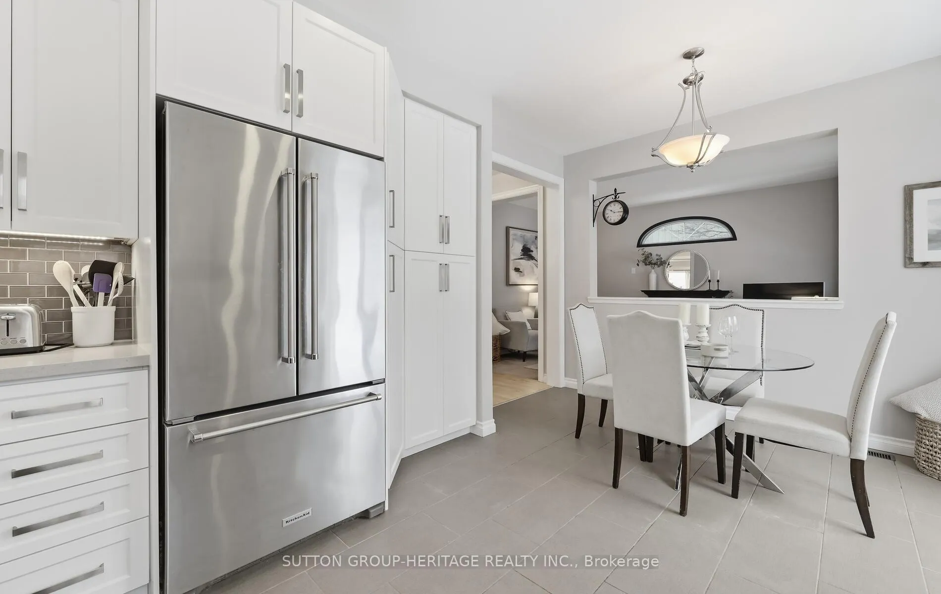 Photo 11 of 1423 Ashgrove Crescent, Oshawa, Pinecrest — HOMEH