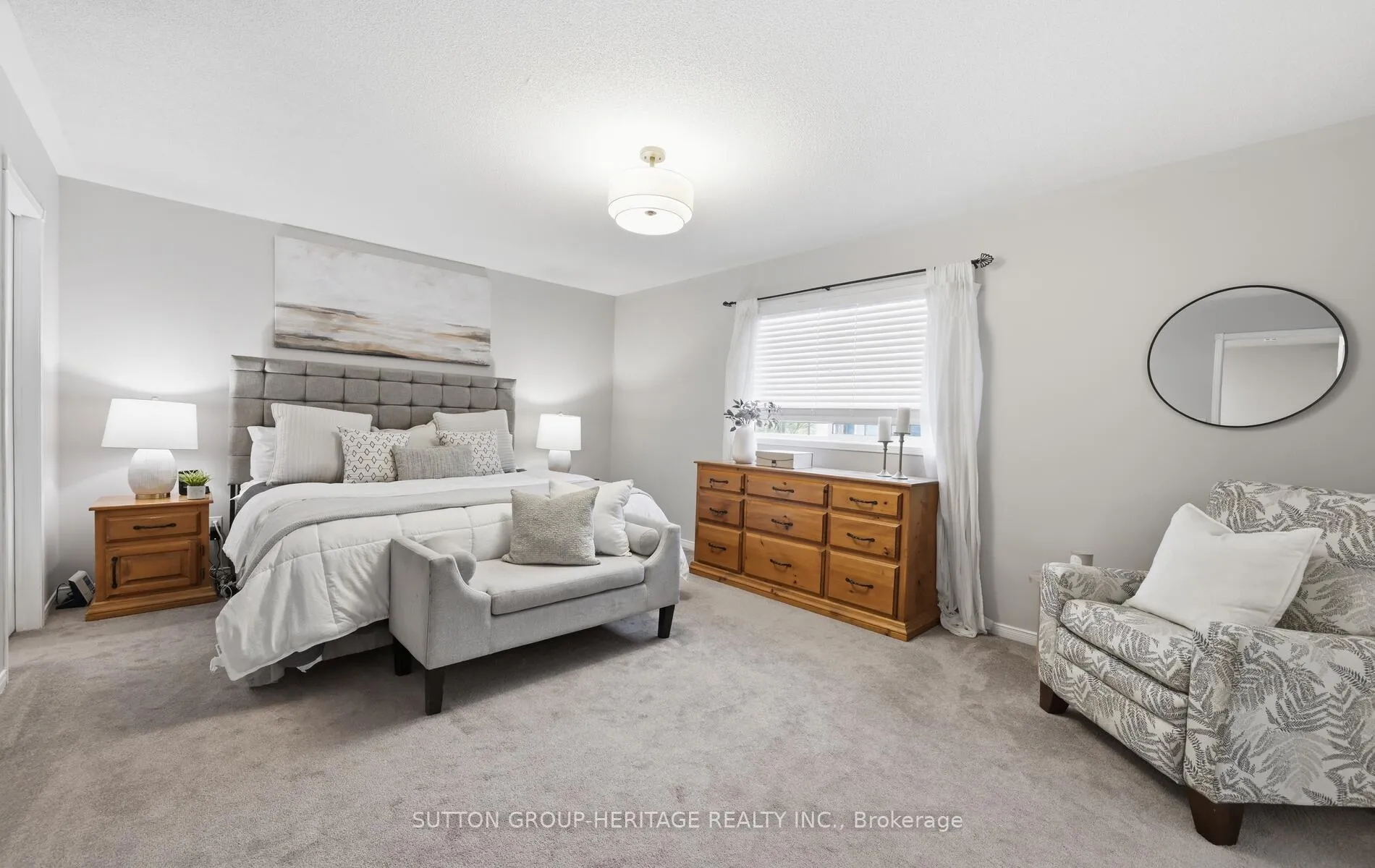 Photo 13 of 1423 Ashgrove Crescent, Oshawa, Pinecrest — HOMEH