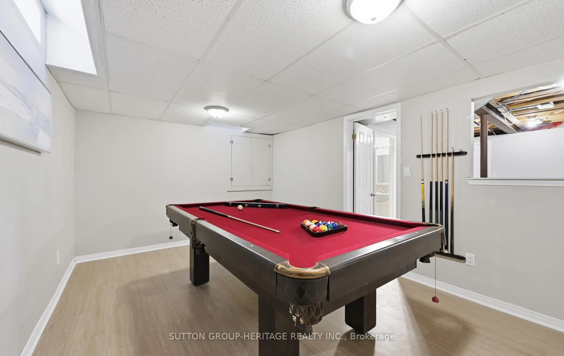 Photo 24 of 1423 Ashgrove Crescent, Oshawa, Pinecrest — HOMEH