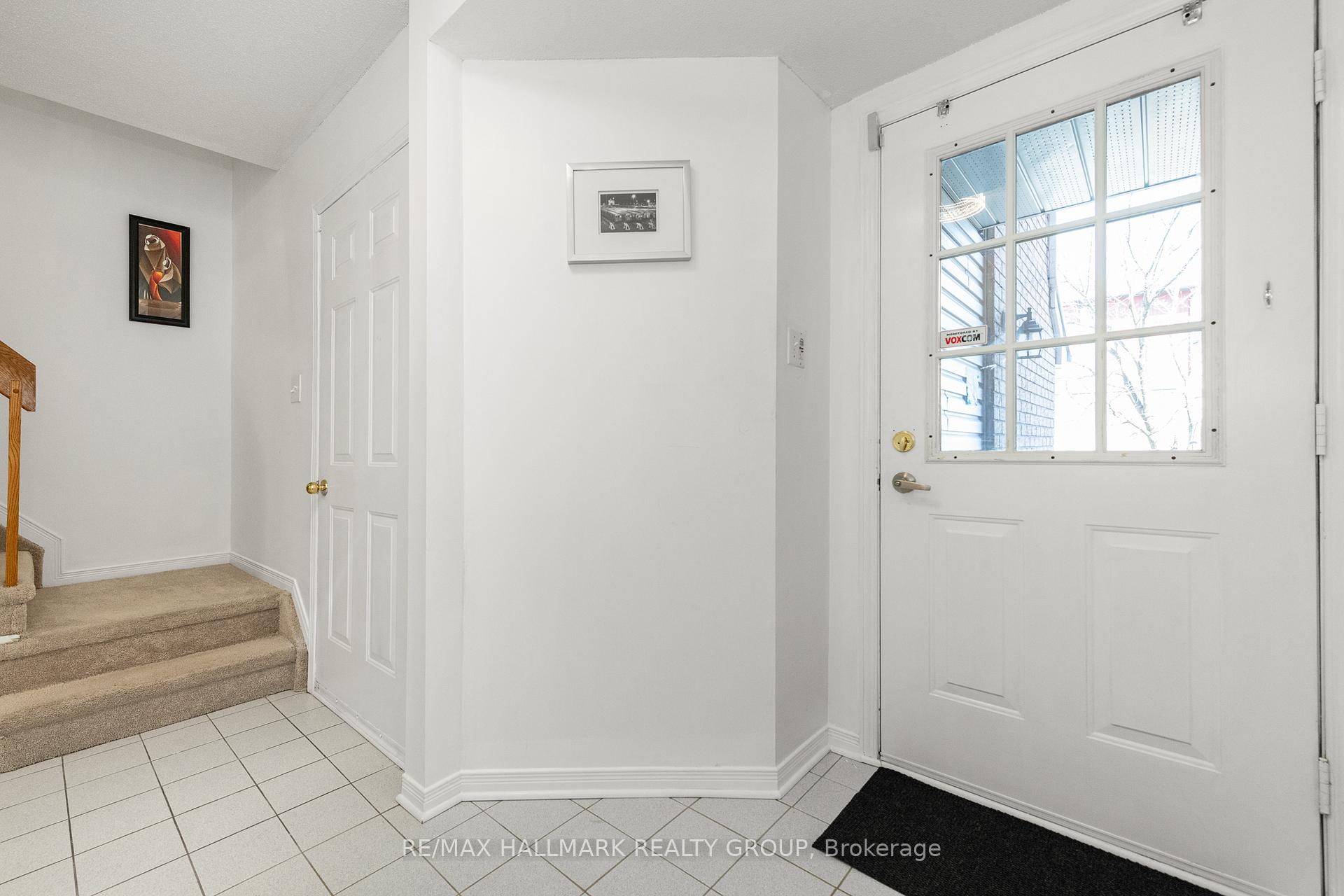 Photo 5 of 186 Burma Road, Ottawa, CFB Rockcliffe and Area — HOMEH