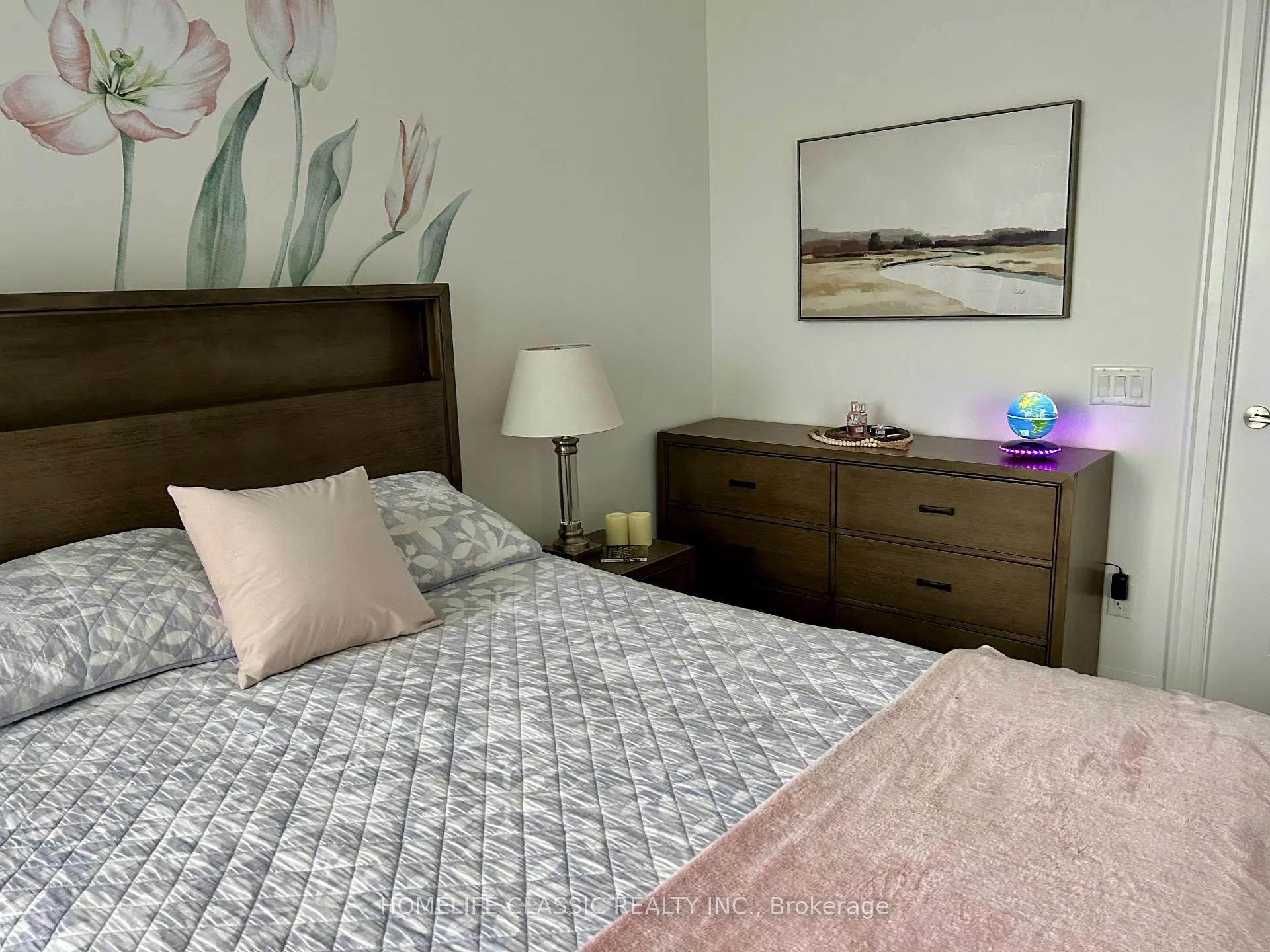 Photo 10 of 10 Gatineau Drive, Vaughan, Beverley Glen — HOMEH