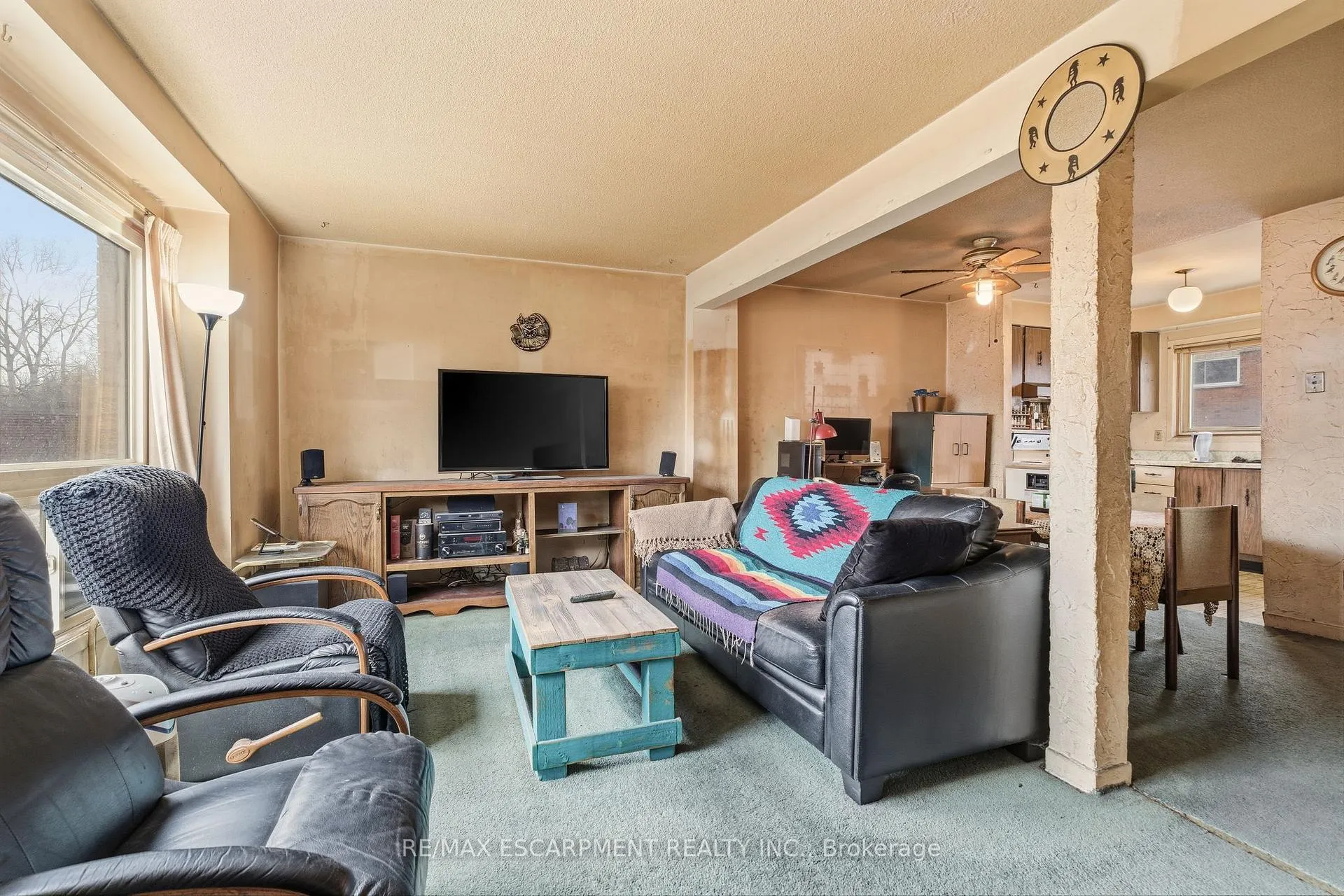 Photo 5 of Unit 37, 125 Bonaventure Drive, Hamilton, Gilbert — HOMEH