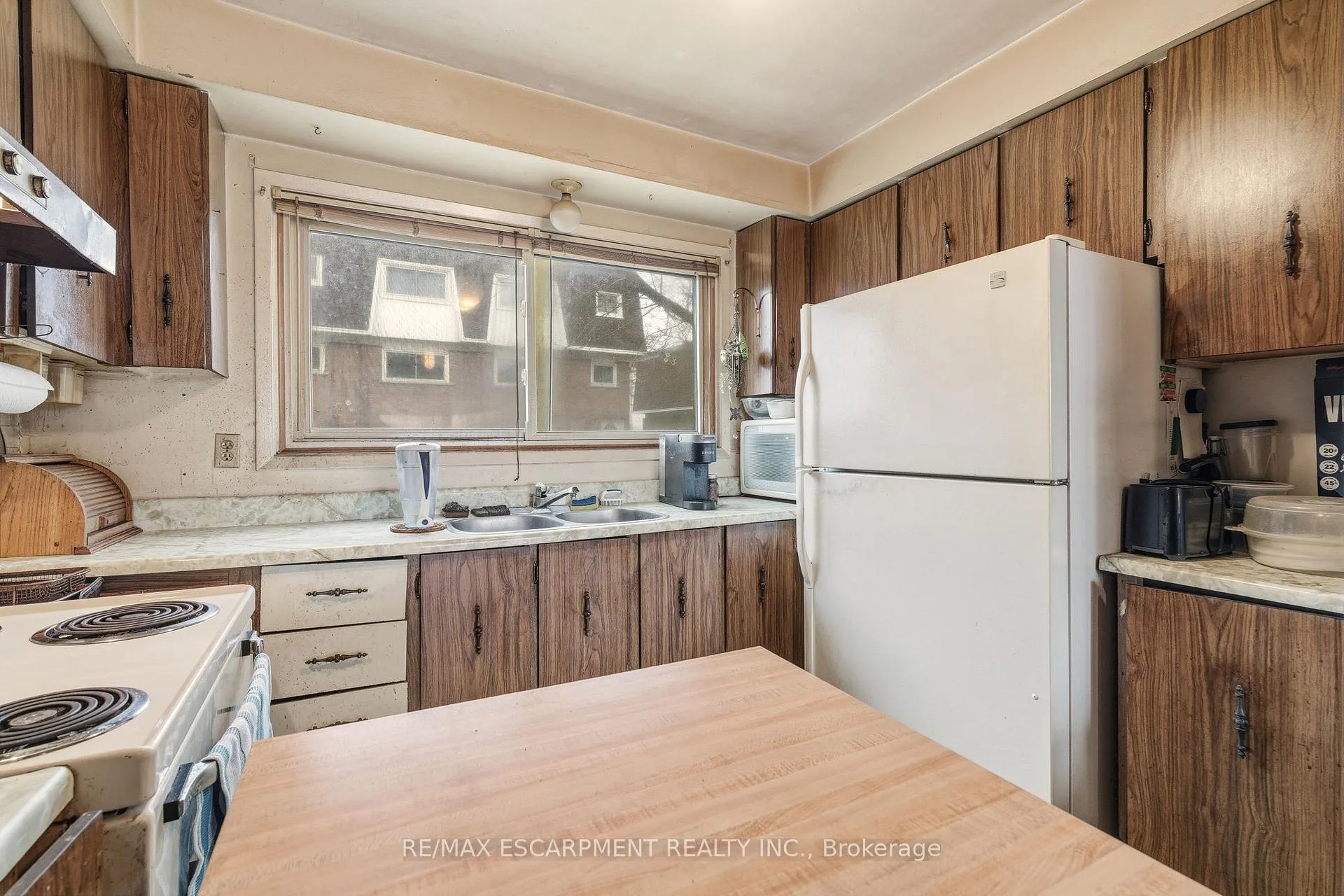 Photo 15 of Unit 37, 125 Bonaventure Drive, Hamilton, Gilbert — HOMEH