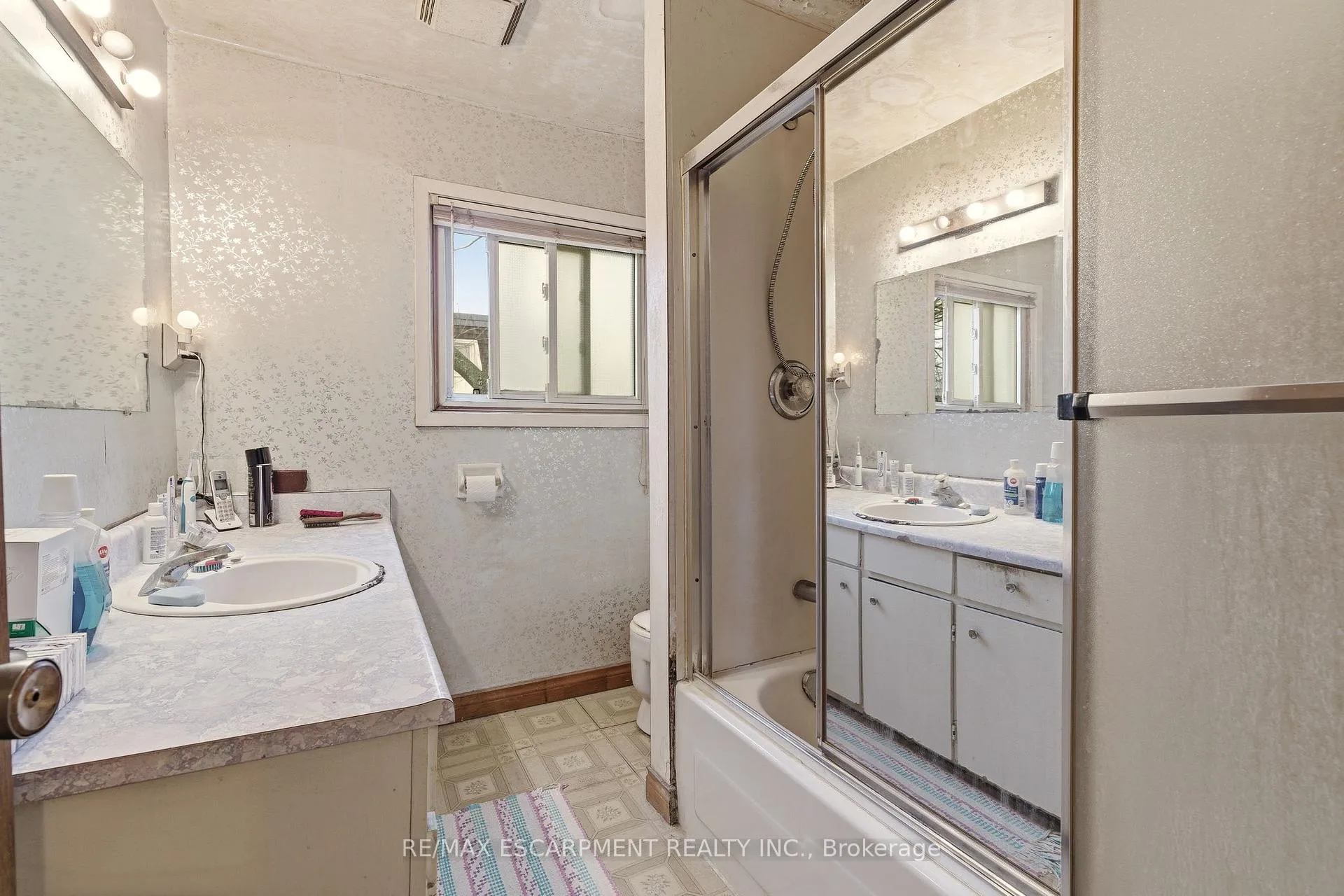 Photo 24 of Unit 37, 125 Bonaventure Drive, Hamilton, Gilbert — HOMEH