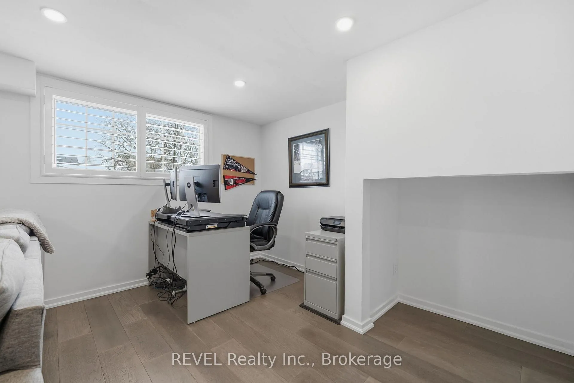 Photo 31 of 13 Crestcombe Road, St. Catharines, Ridley — HOMEH