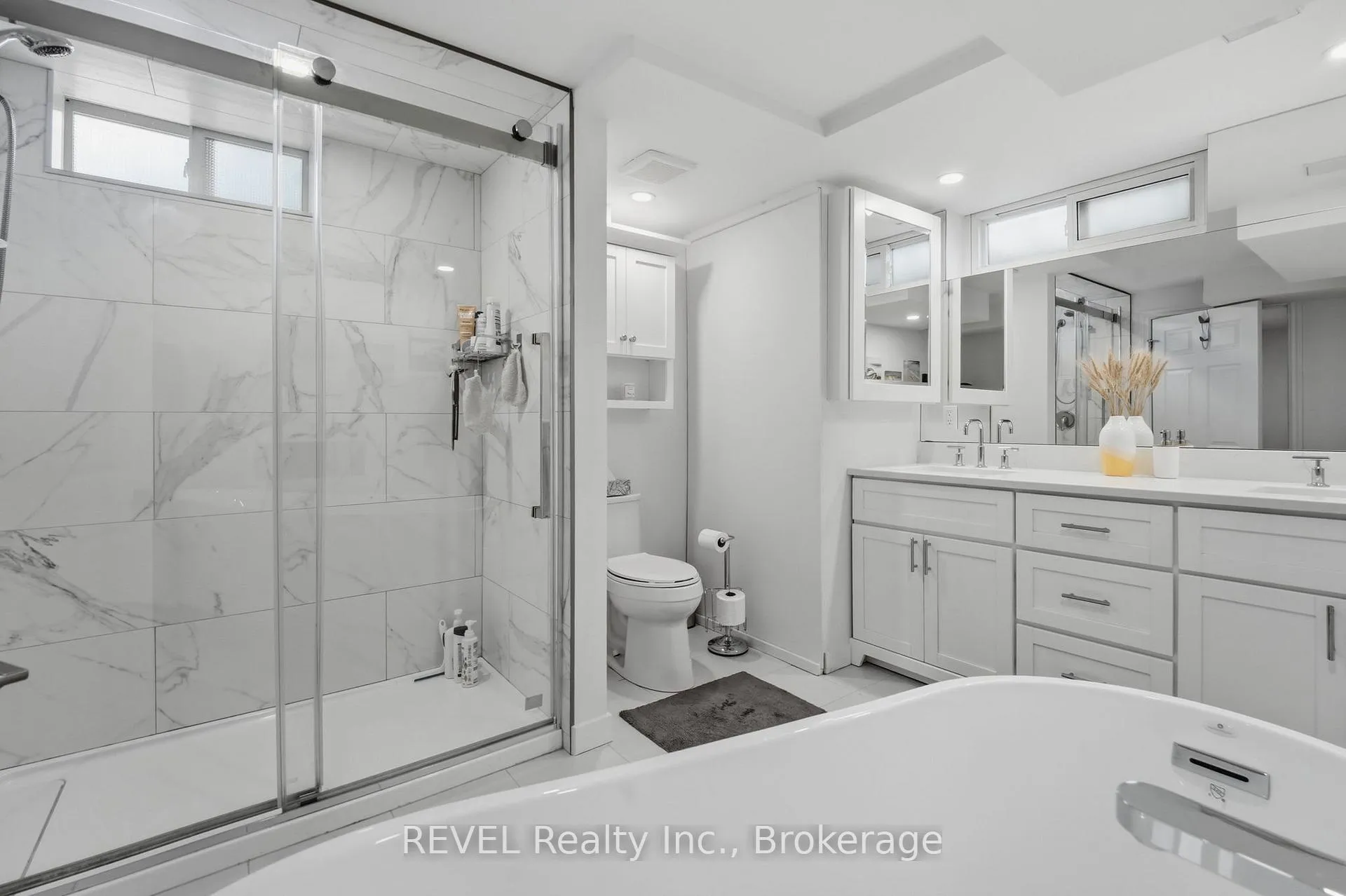 Photo 36 of 13 Crestcombe Road, St. Catharines, Ridley — HOMEH