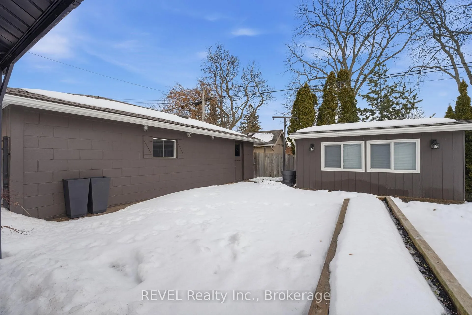 Photo 41 of 13 Crestcombe Road, St. Catharines, Ridley — HOMEH