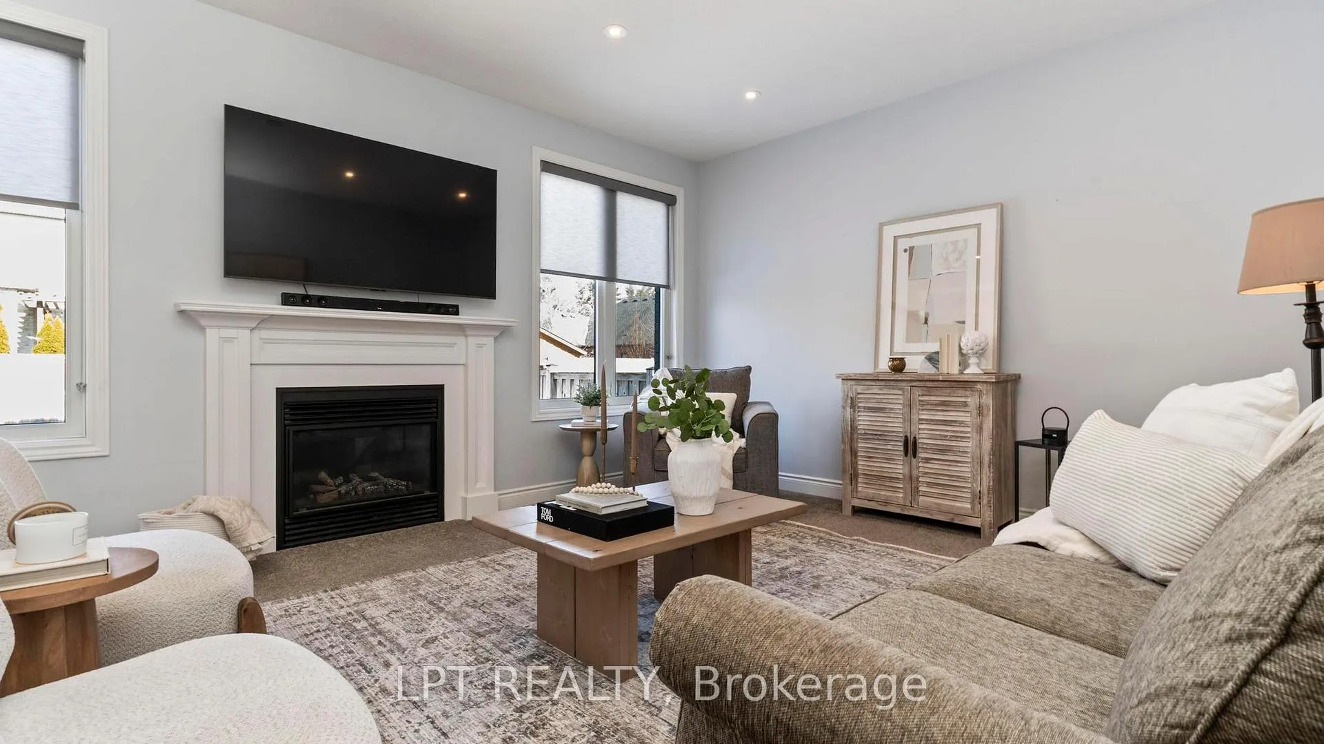 Photo 10 of 60 Caverhill Crescent, Middlesex Centre, Komoka — HOMEH