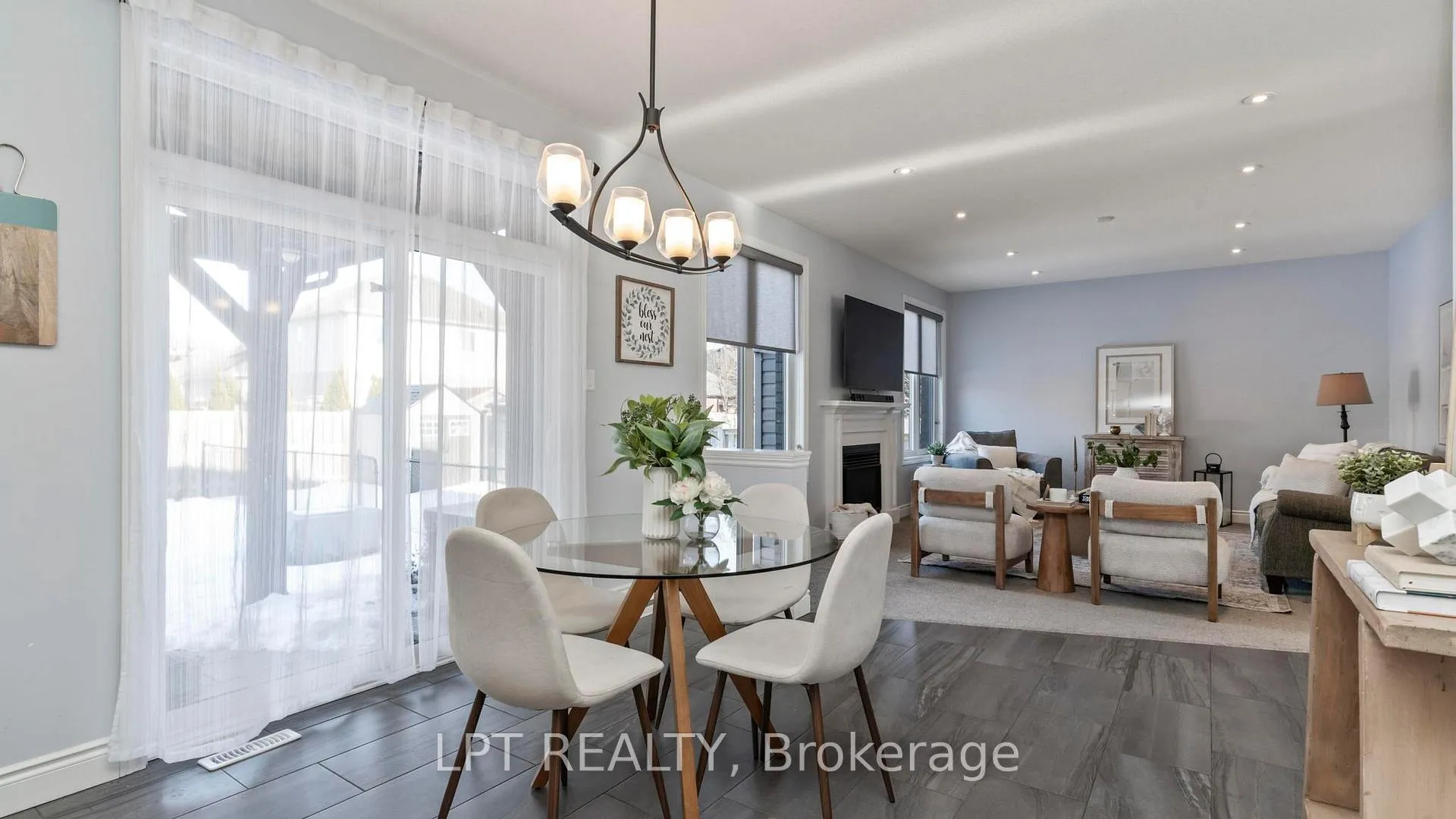 Photo 16 of 60 Caverhill Crescent, Middlesex Centre, Komoka — HOMEH