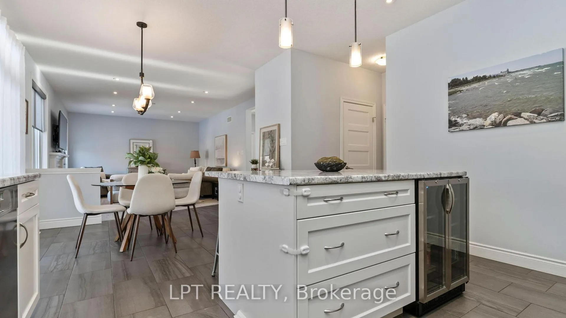 Photo 21 of 60 Caverhill Crescent, Middlesex Centre, Komoka — HOMEH