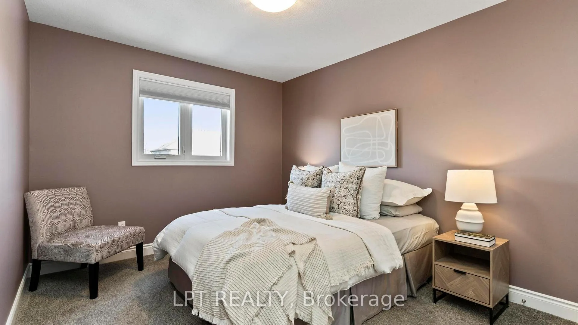 Photo 31 of 60 Caverhill Crescent, Middlesex Centre, Komoka — HOMEH