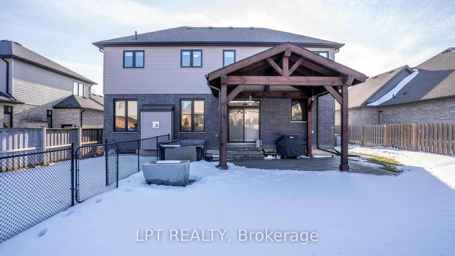 Photo 38 of 60 Caverhill Crescent, Middlesex Centre, Komoka — HOMEH