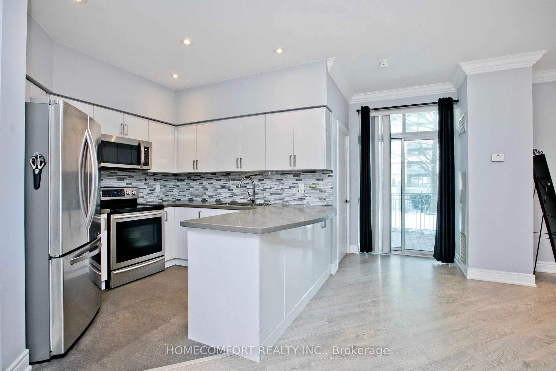 Photo 18 of Unit 109, 62 Suncrest Boulevard, Markham, Commerce Valley — HOMEH