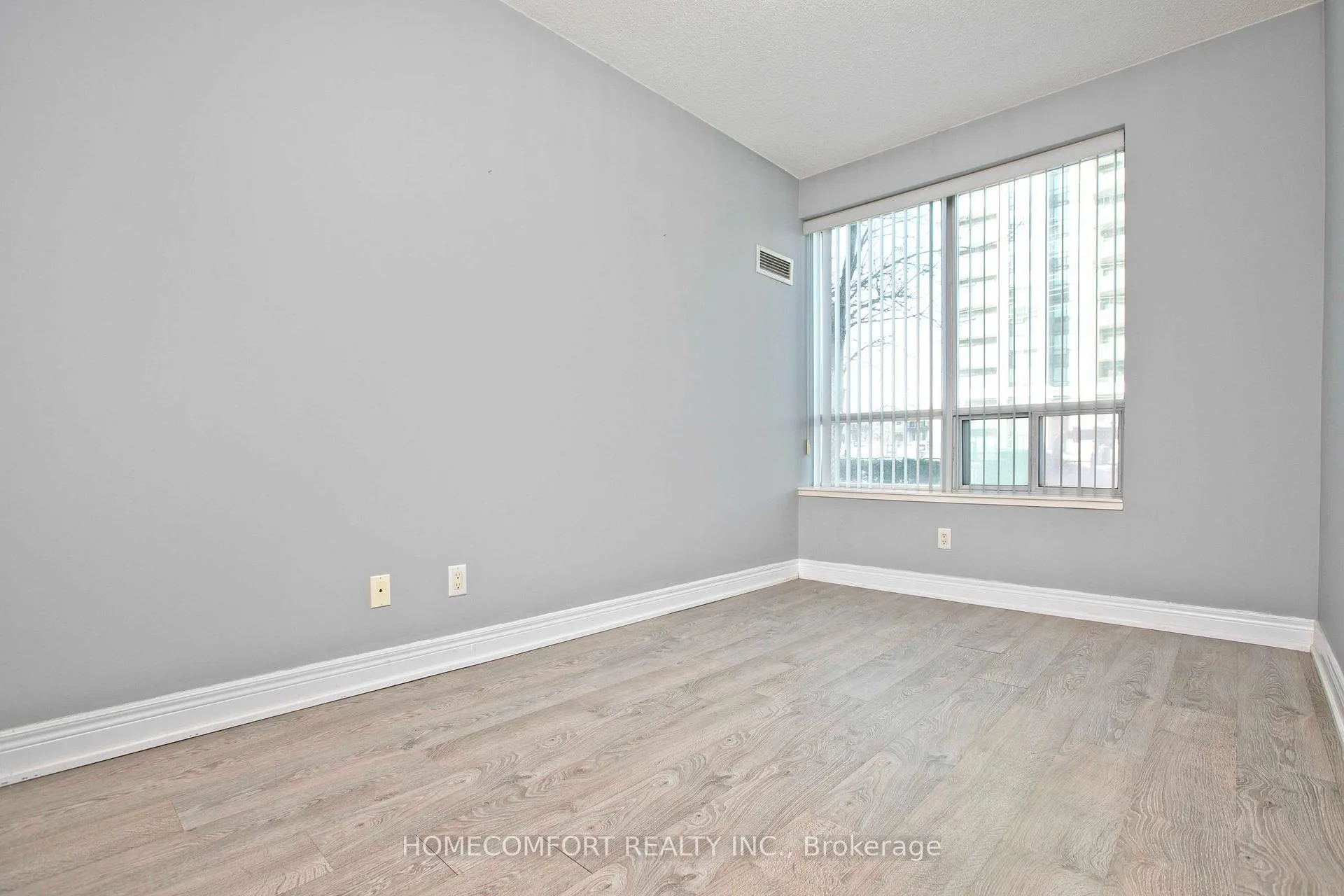 Photo 25 of Unit 109, 62 Suncrest Boulevard, Markham, Commerce Valley — HOMEH