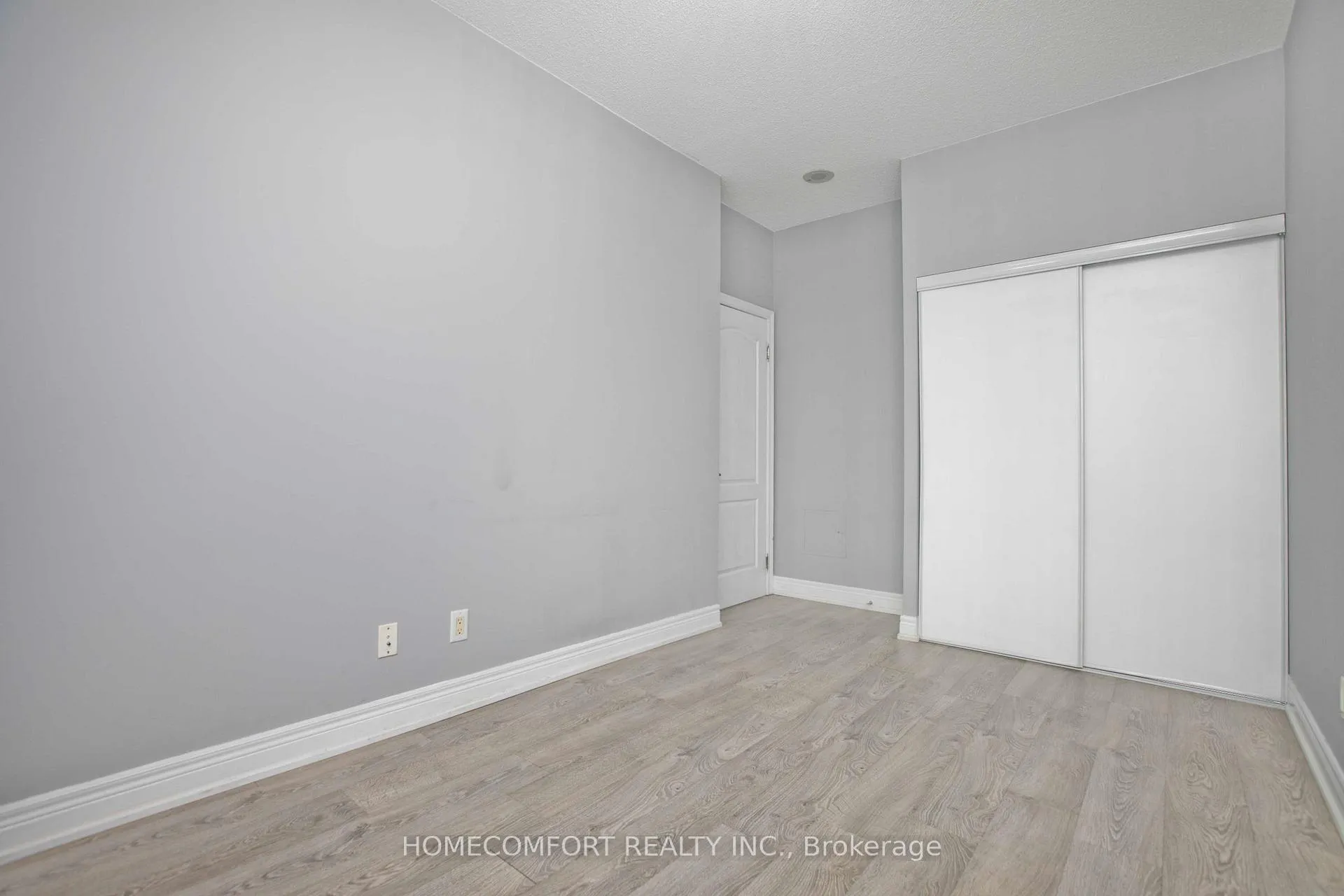 Photo 26 of Unit 109, 62 Suncrest Boulevard, Markham, Commerce Valley — HOMEH