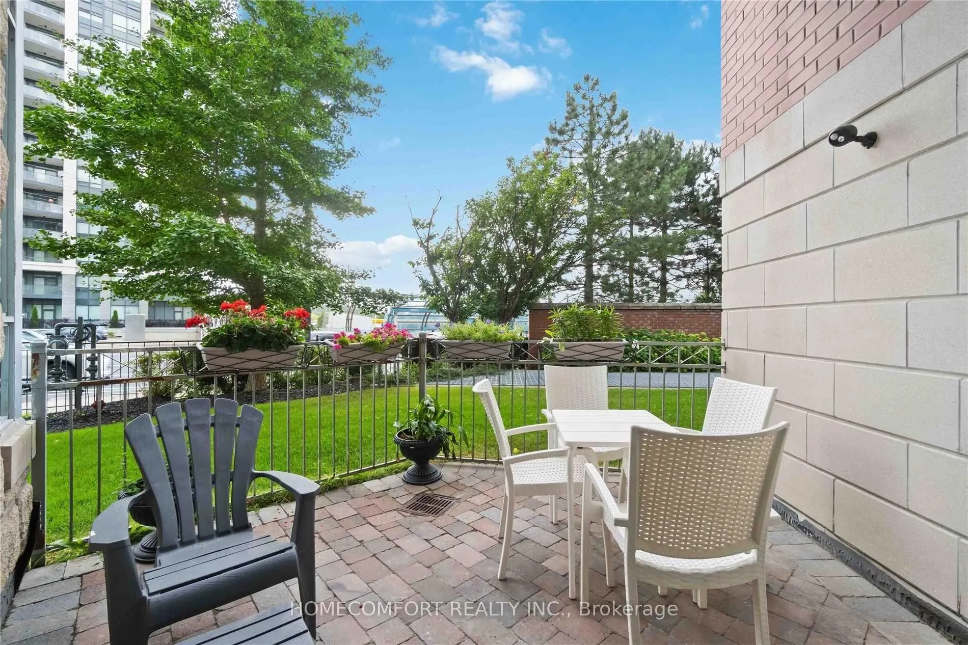 Photo 31 of Unit 109, 62 Suncrest Boulevard, Markham, Commerce Valley — HOMEH