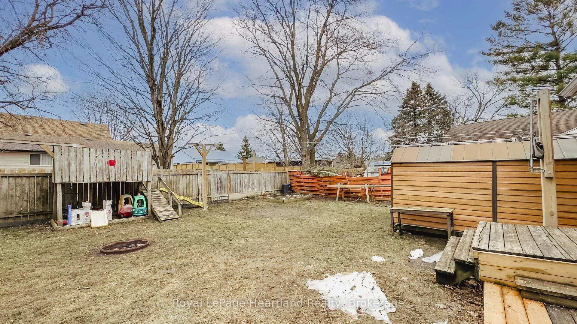 Photo 29 of 30 Quebec Road, Huron East, Vanastra — HOMEH