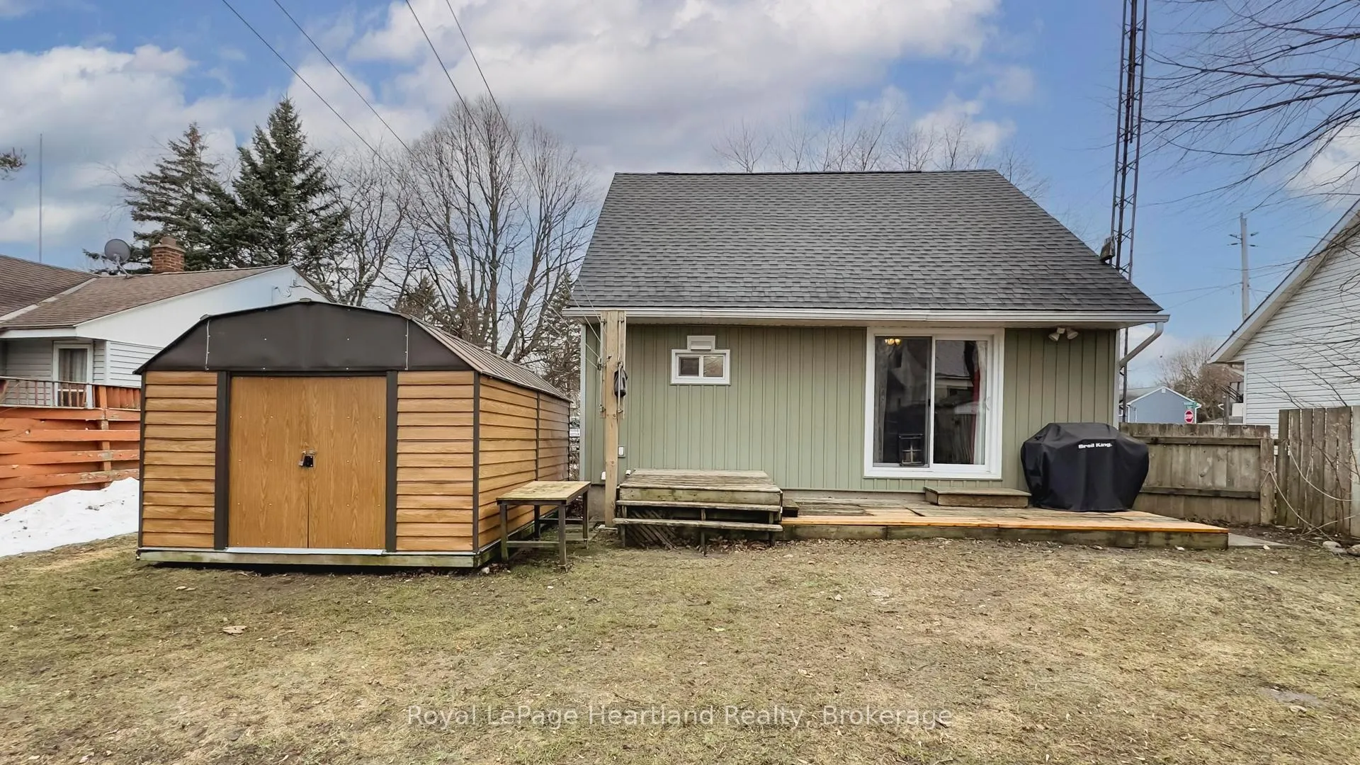 Photo 32 of 30 Quebec Road, Huron East, Vanastra — HOMEH