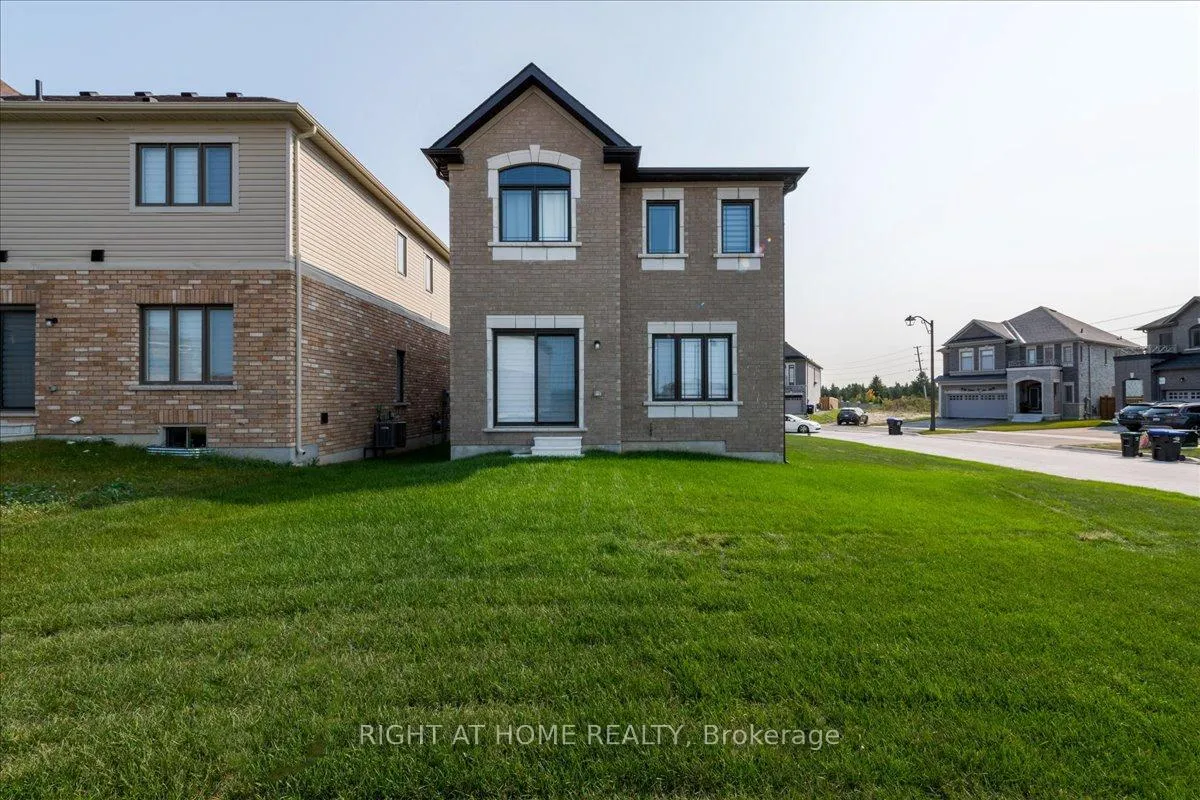 Photo 30 of 78 Lorne Thomas Place, New Tecumseth, Rural New Tecumseth — HOMEH