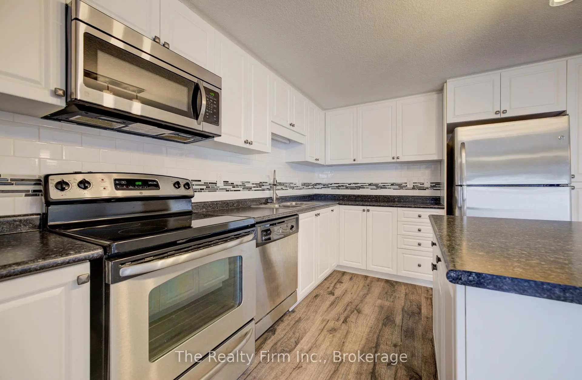 Photo 17 of Unit H, 236 Rachel Crescent, Kitchener — HOMEH