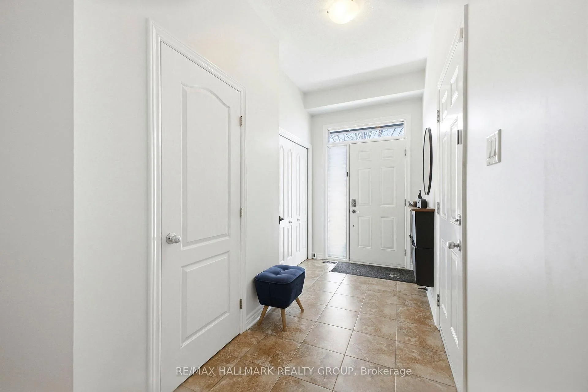 Photo 4 of 355 Widgeon Way, Ottawa, Blossom Park/Kemp Park/Findlay Creek — HOMEH