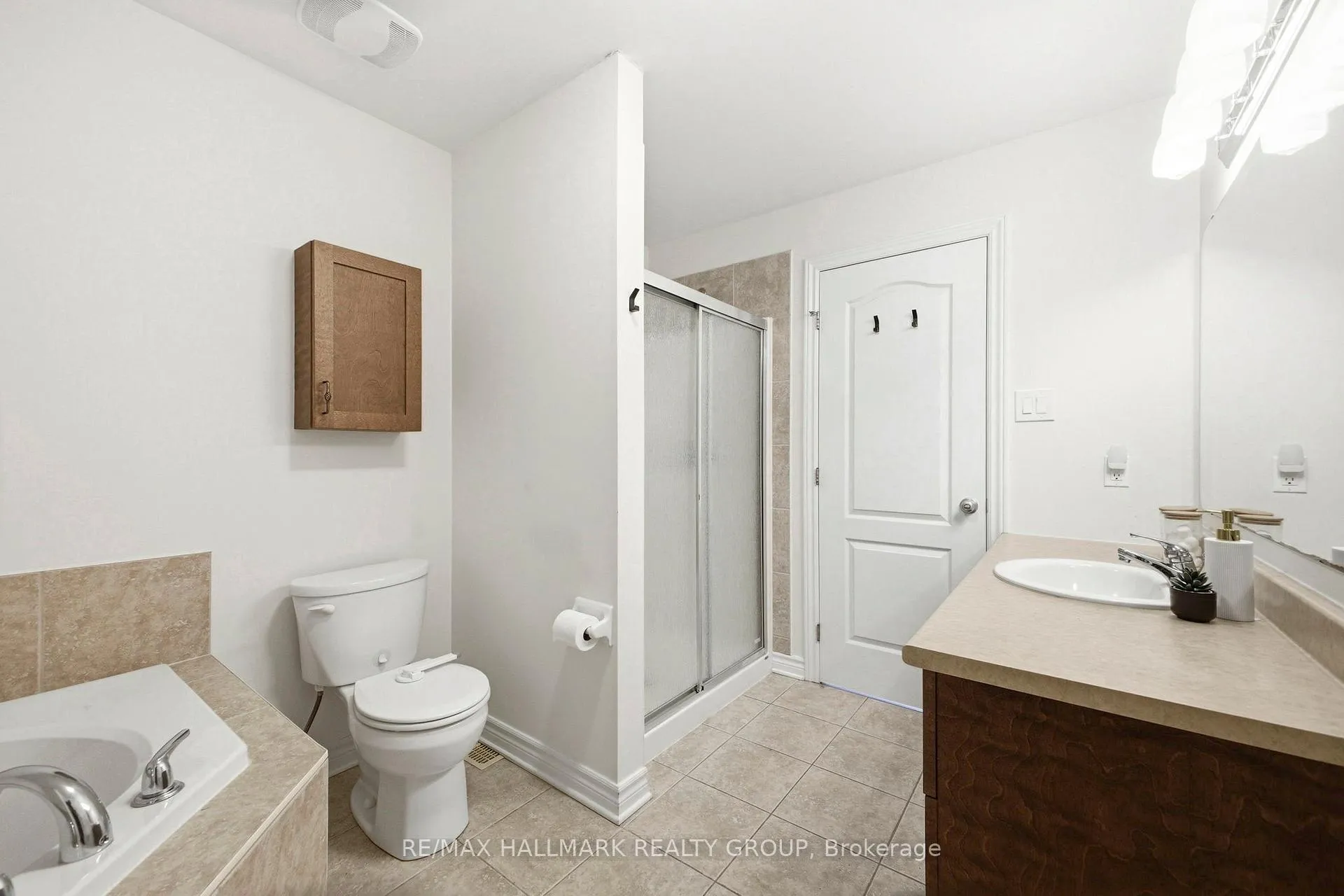 Photo 31 of 355 Widgeon Way, Ottawa, Blossom Park/Kemp Park/Findlay Creek — HOMEH