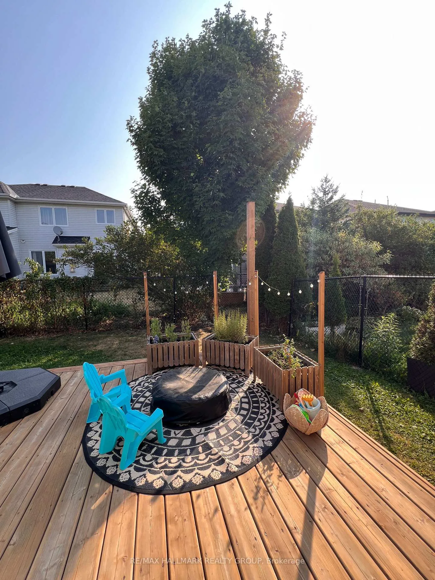 Photo 38 of 355 Widgeon Way, Ottawa, Blossom Park/Kemp Park/Findlay Creek — HOMEH