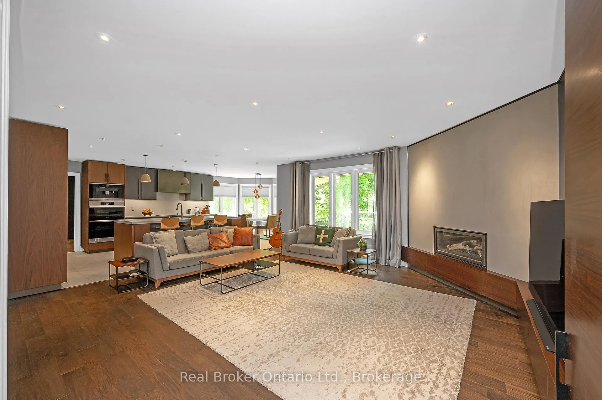 Photo 15 of 10158 Old Pine Crest Road, Halton Hills, Rural Halton Hills — HOMEH