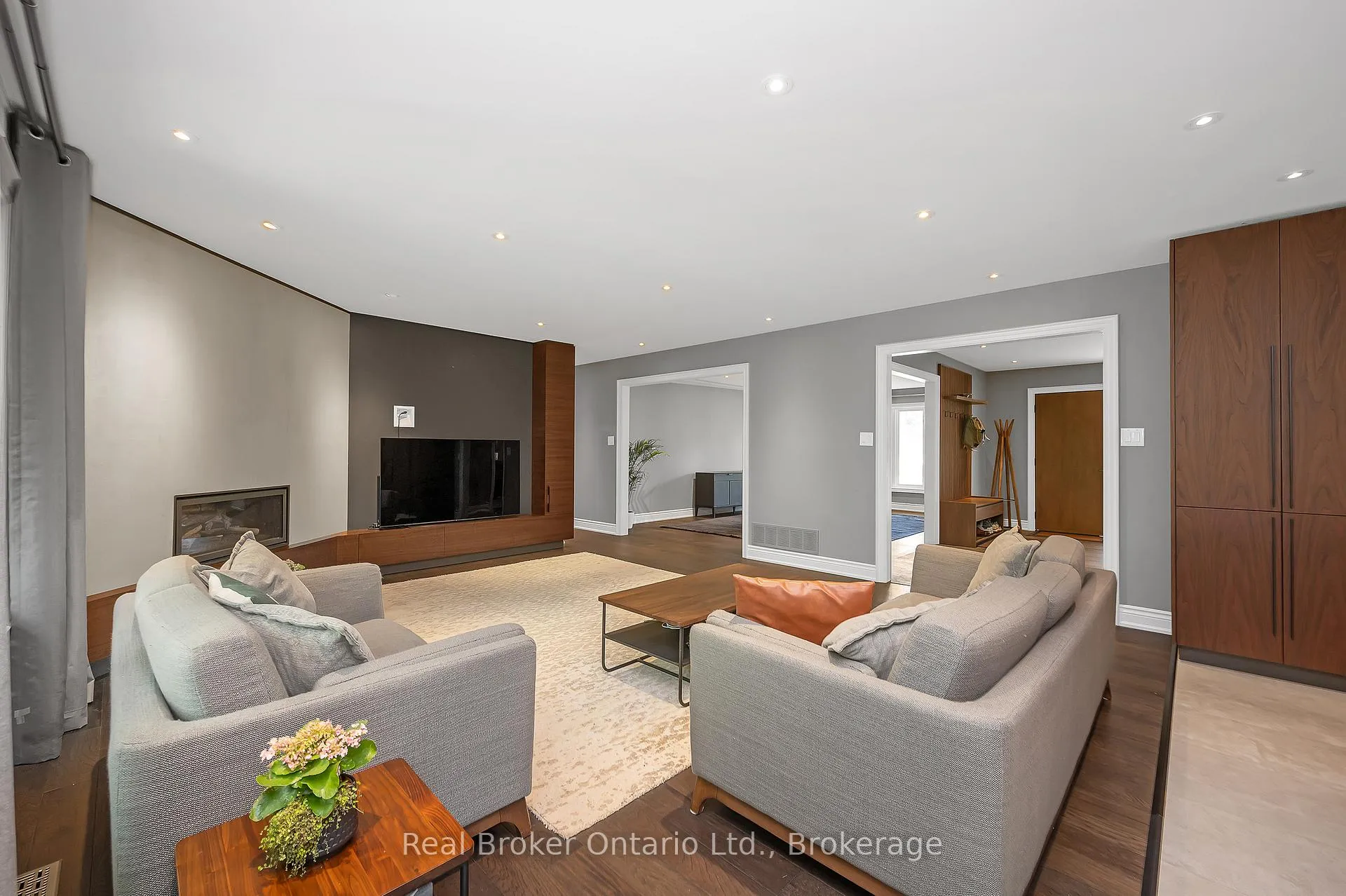 Photo 16 of 10158 Old Pine Crest Road, Halton Hills, Rural Halton Hills — HOMEH