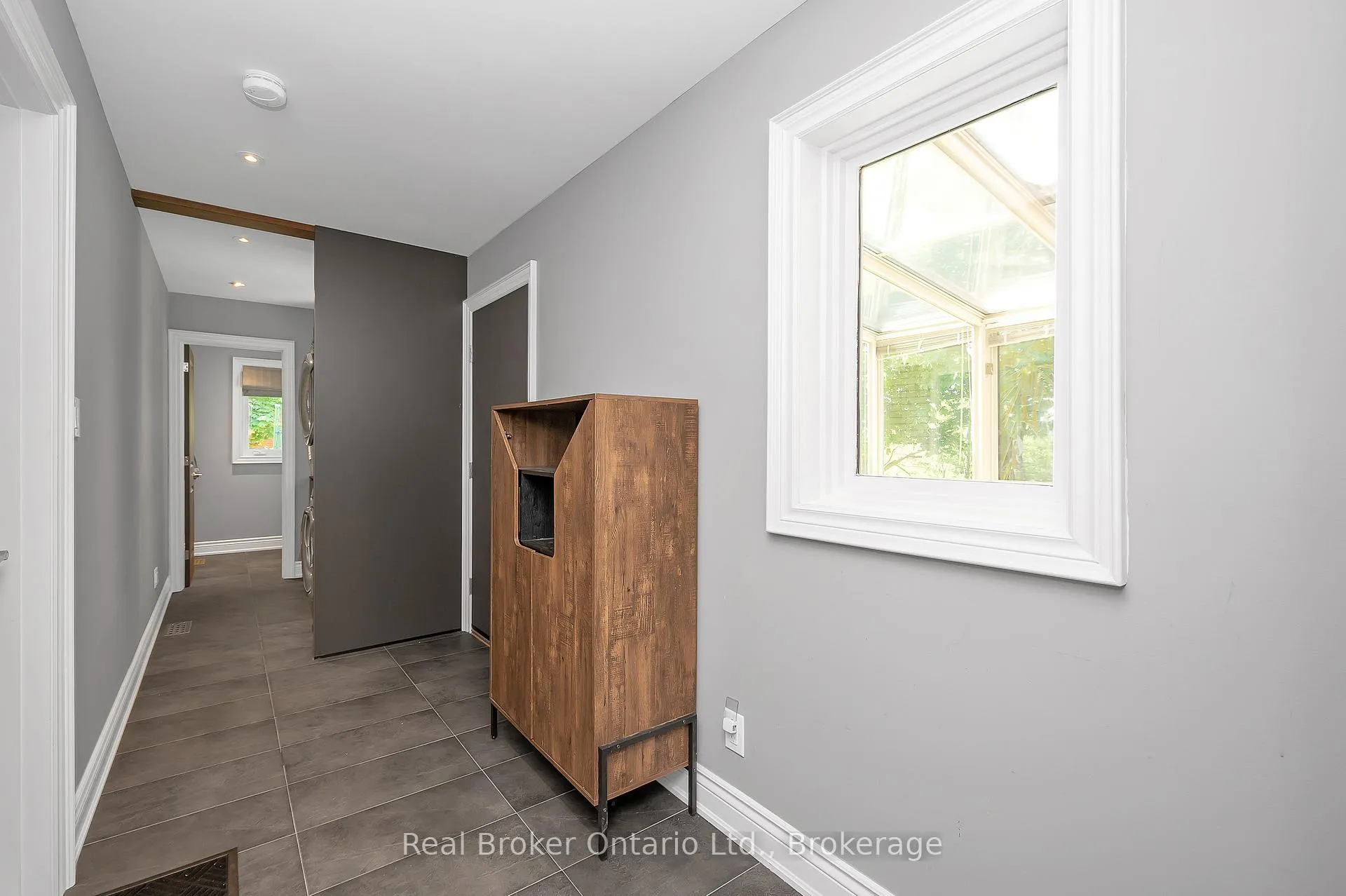 Photo 25 of 10158 Old Pine Crest Road, Halton Hills, Rural Halton Hills — HOMEH