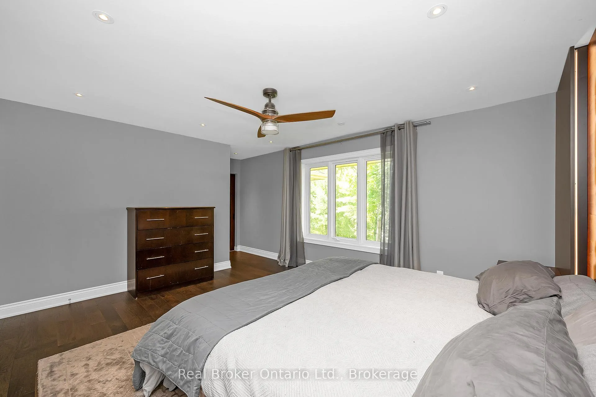 Photo 33 of 10158 Old Pine Crest Road, Halton Hills, Rural Halton Hills — HOMEH