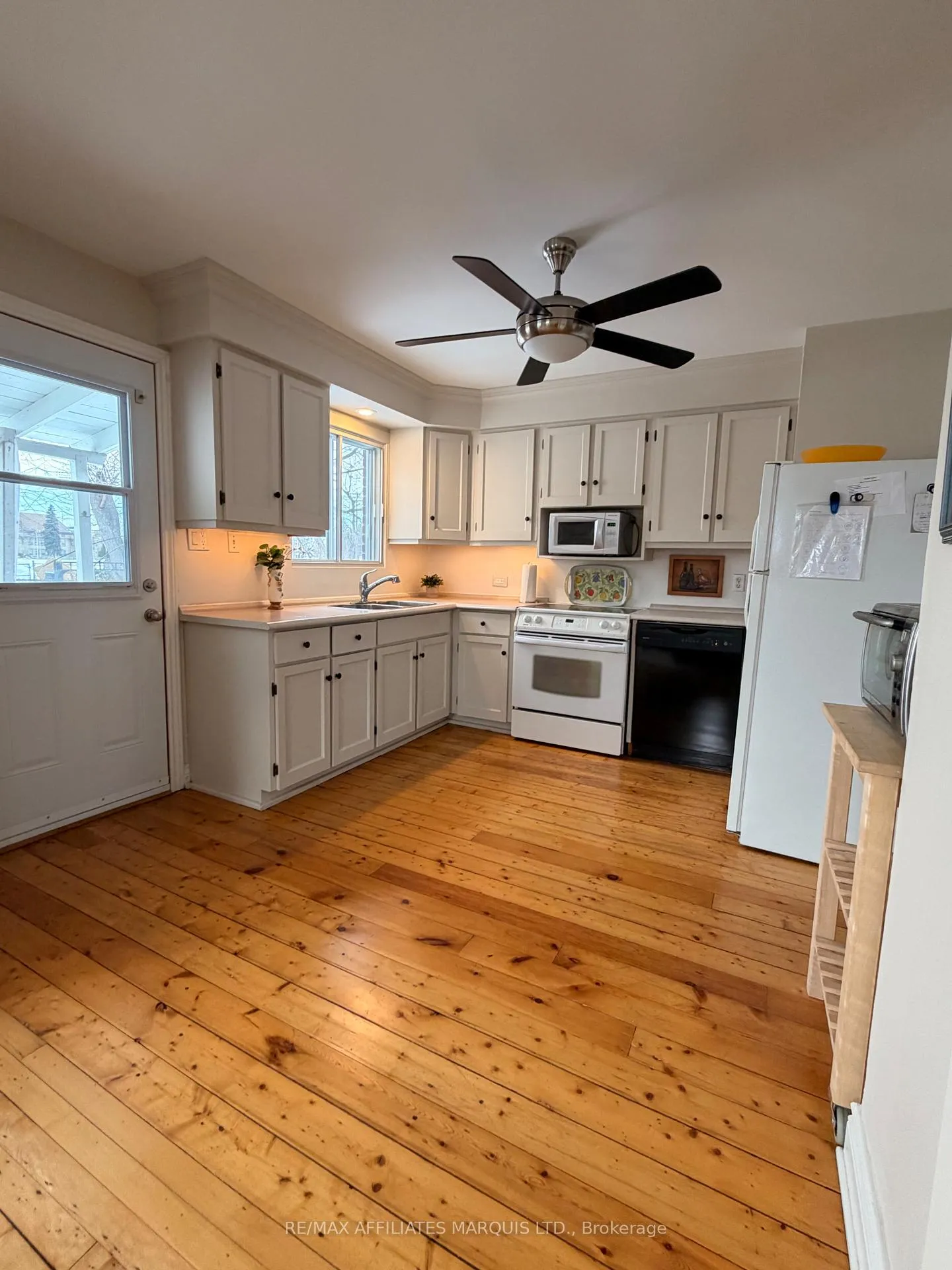 Photo 10 of 3 Old Orchard Avenue, Cornwall — HOMEH