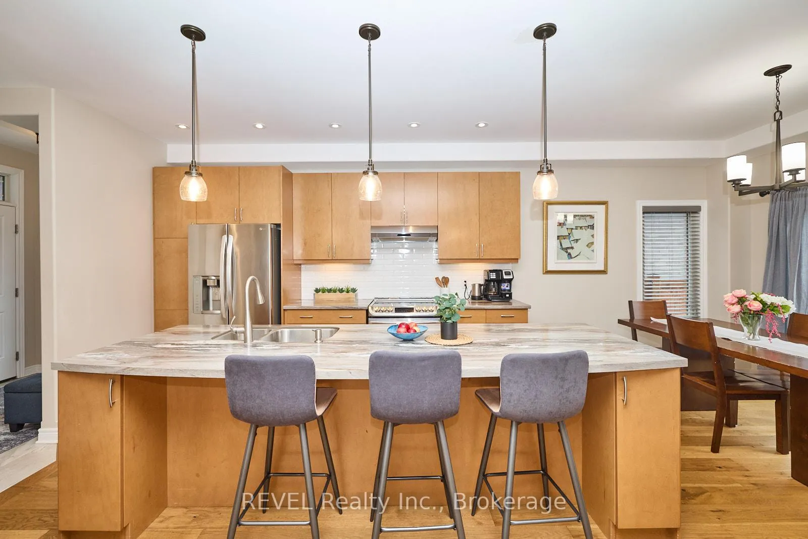 Photo 6 of 18 Brewerton Boulevard, Pelham, Fonthill — HOMEH