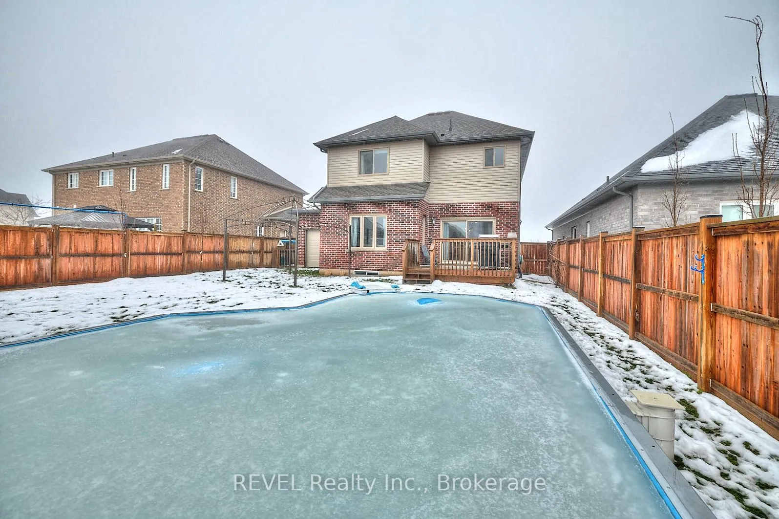 Photo 28 of 18 Brewerton Boulevard, Pelham, Fonthill — HOMEH