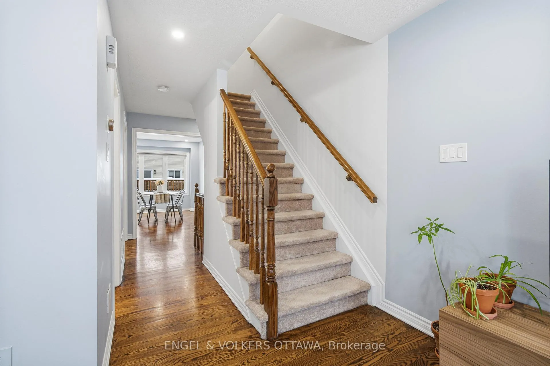 Photo 25 of 476 Coldwater Crescent, Ottawa, Kanata - Emerald Meadows/Trailwest — HOMEH