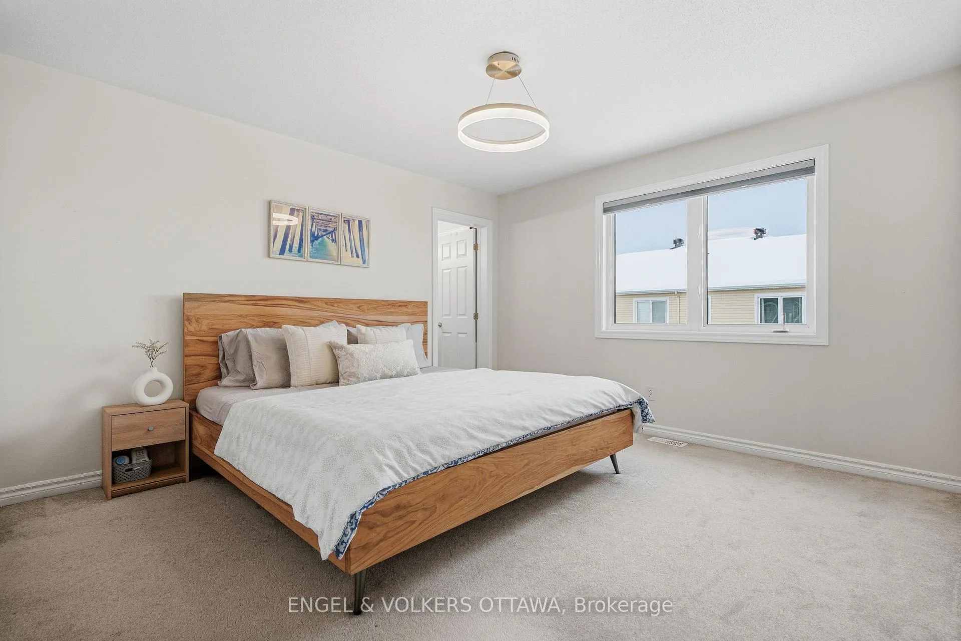 Photo 27 of 476 Coldwater Crescent, Ottawa, Kanata - Emerald Meadows/Trailwest — HOMEH