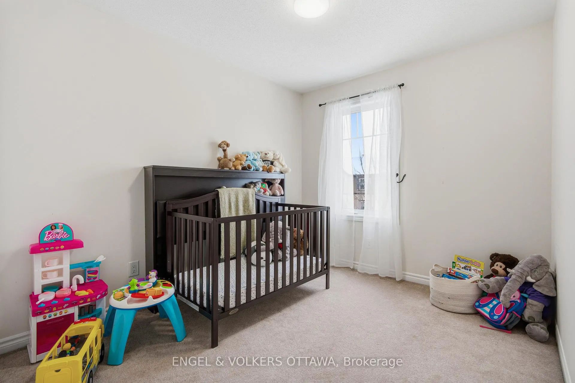 Photo 36 of 476 Coldwater Crescent, Ottawa, Kanata - Emerald Meadows/Trailwest — HOMEH