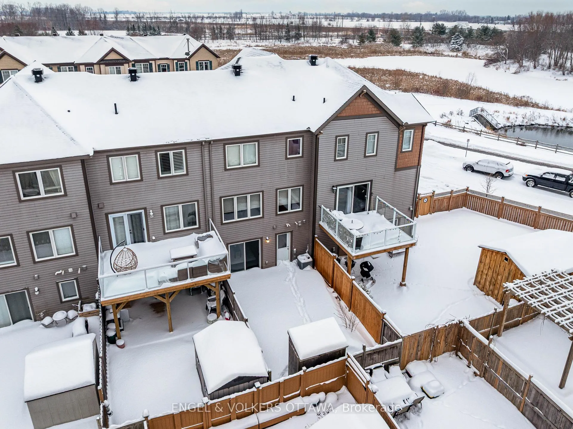 Photo 40 of 476 Coldwater Crescent, Ottawa, Kanata - Emerald Meadows/Trailwest — HOMEH