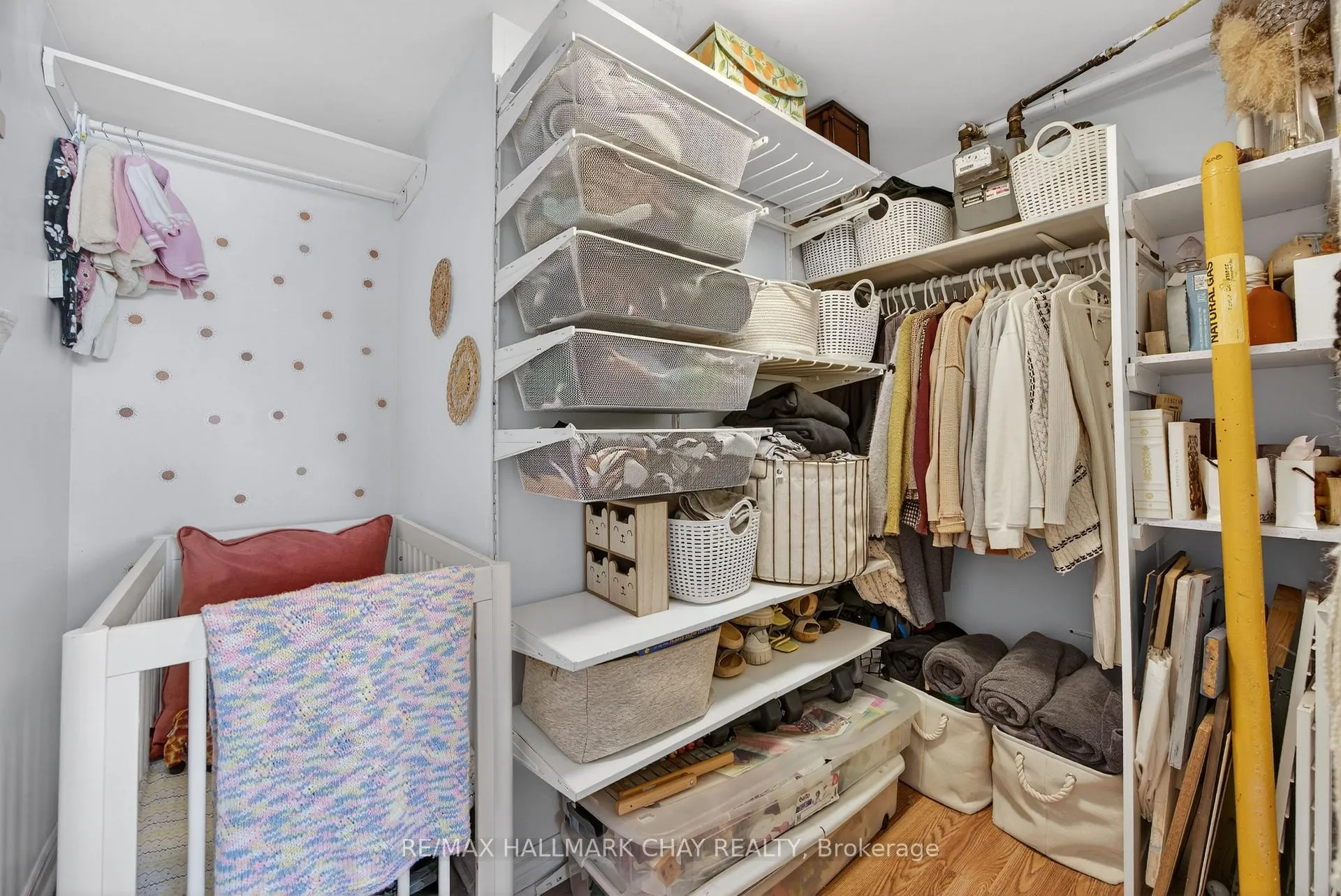 Photo 12 of Unit 508, 160 Wellington Street E, Aurora, Aurora Village — HOMEH