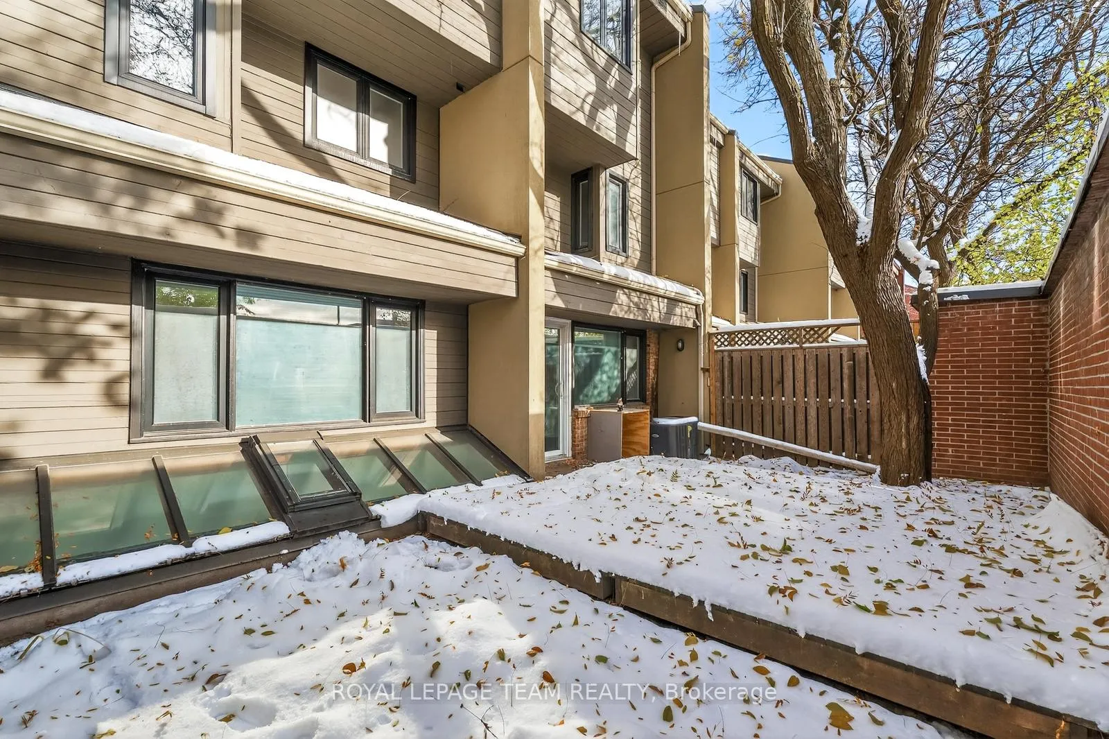 Photo 41 of Unit 10, 290 Cathcart Street, Ottawa, Lower Town — HOMEH
