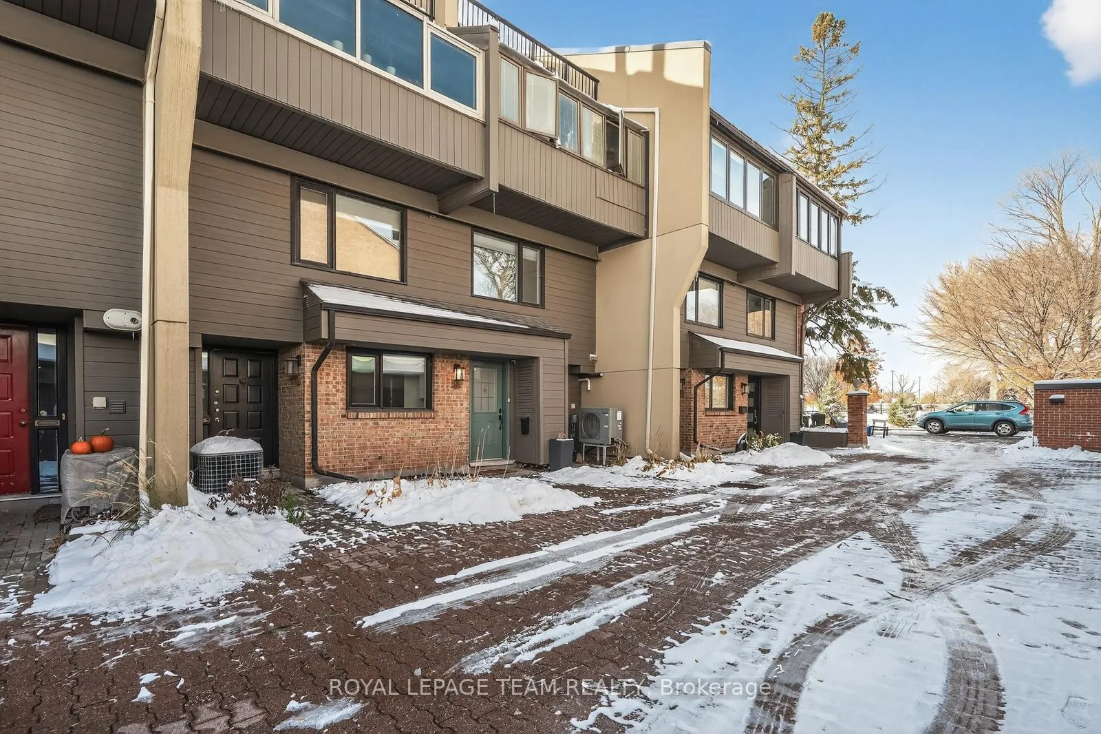 Photo 44 of Unit 10, 290 Cathcart Street, Ottawa, Lower Town — HOMEH