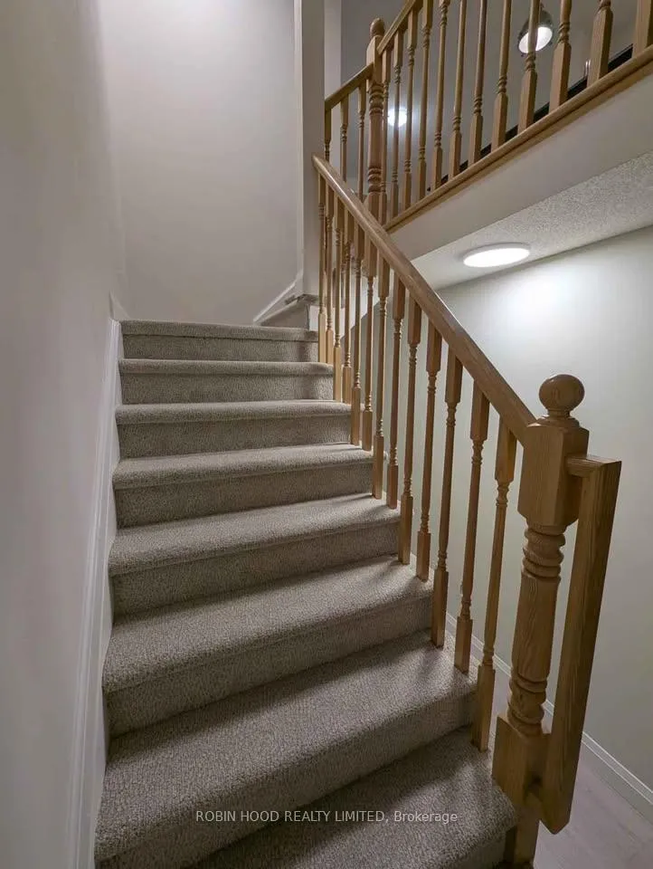 Photo 22 of Unit 11, 2220 Queensway Drive, Burlington, Freeman — HOMEH