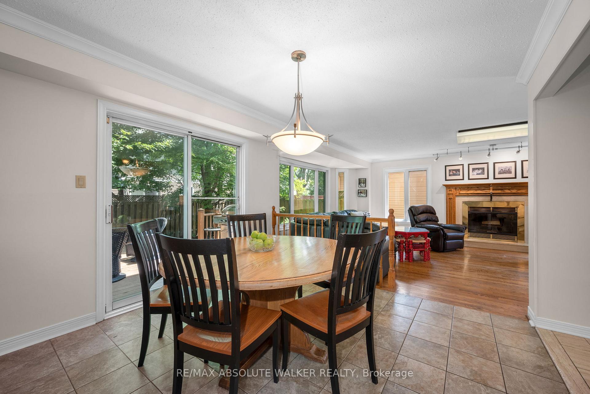 Photo 13 of 9 Baslaw Drive, Ottawa, Hunt Club Park — HOMEH