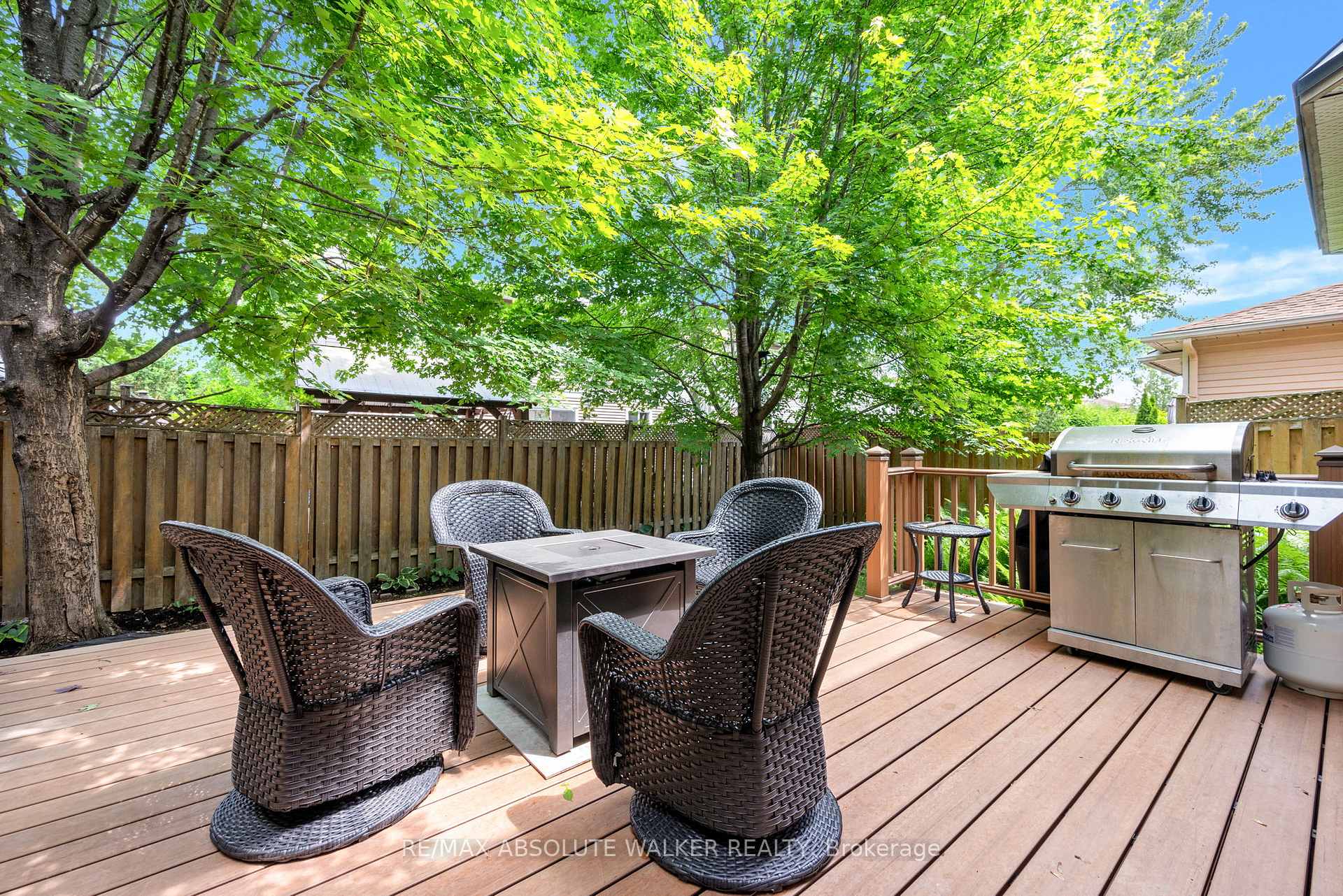 Photo 40 of 9 Baslaw Drive, Ottawa, Hunt Club Park — HOMEH