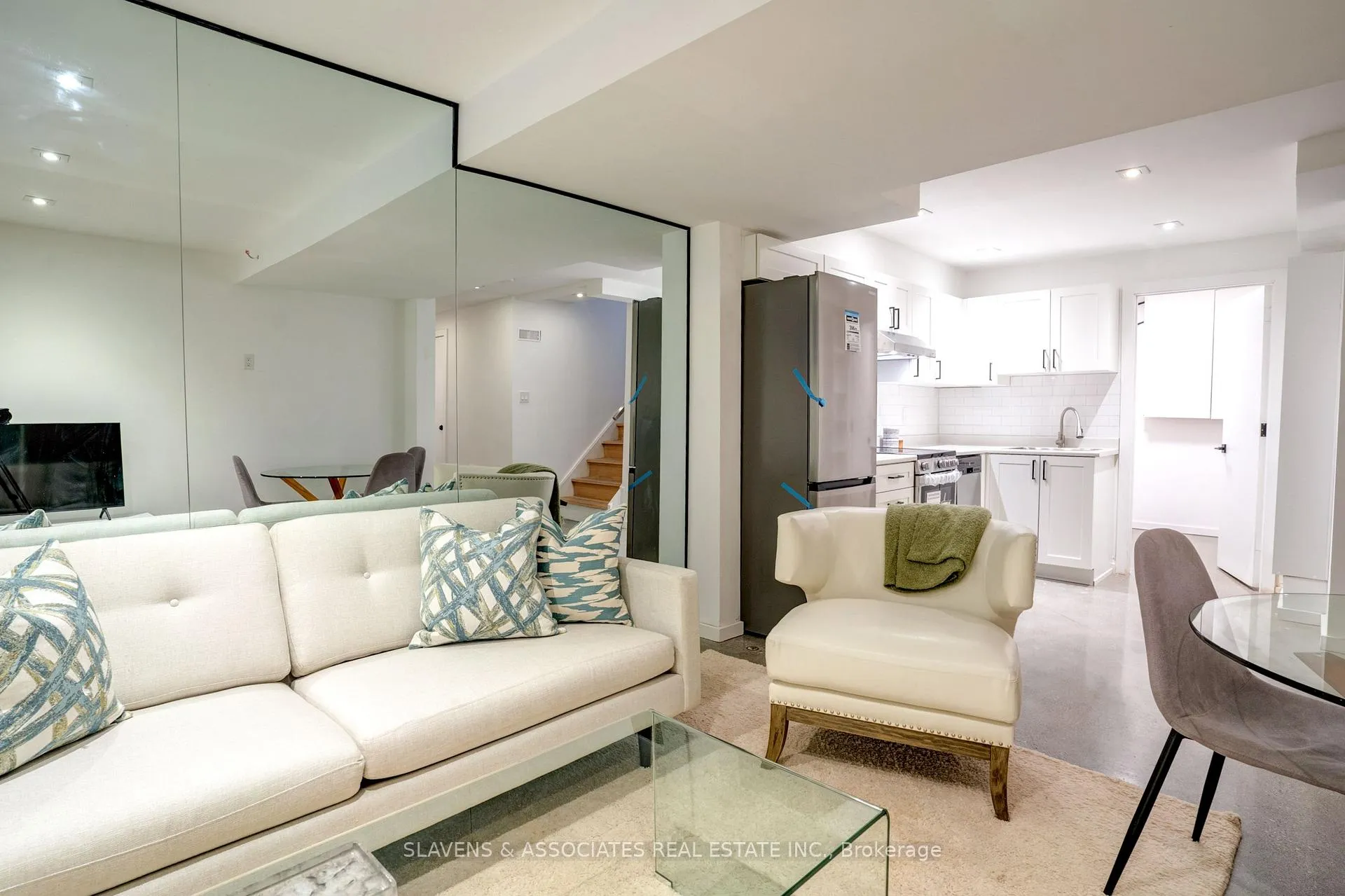 Photo 7 of Unit Bsmt, 546 St Clements Avenue, Toronto, Lawrence Park South — HOMEH