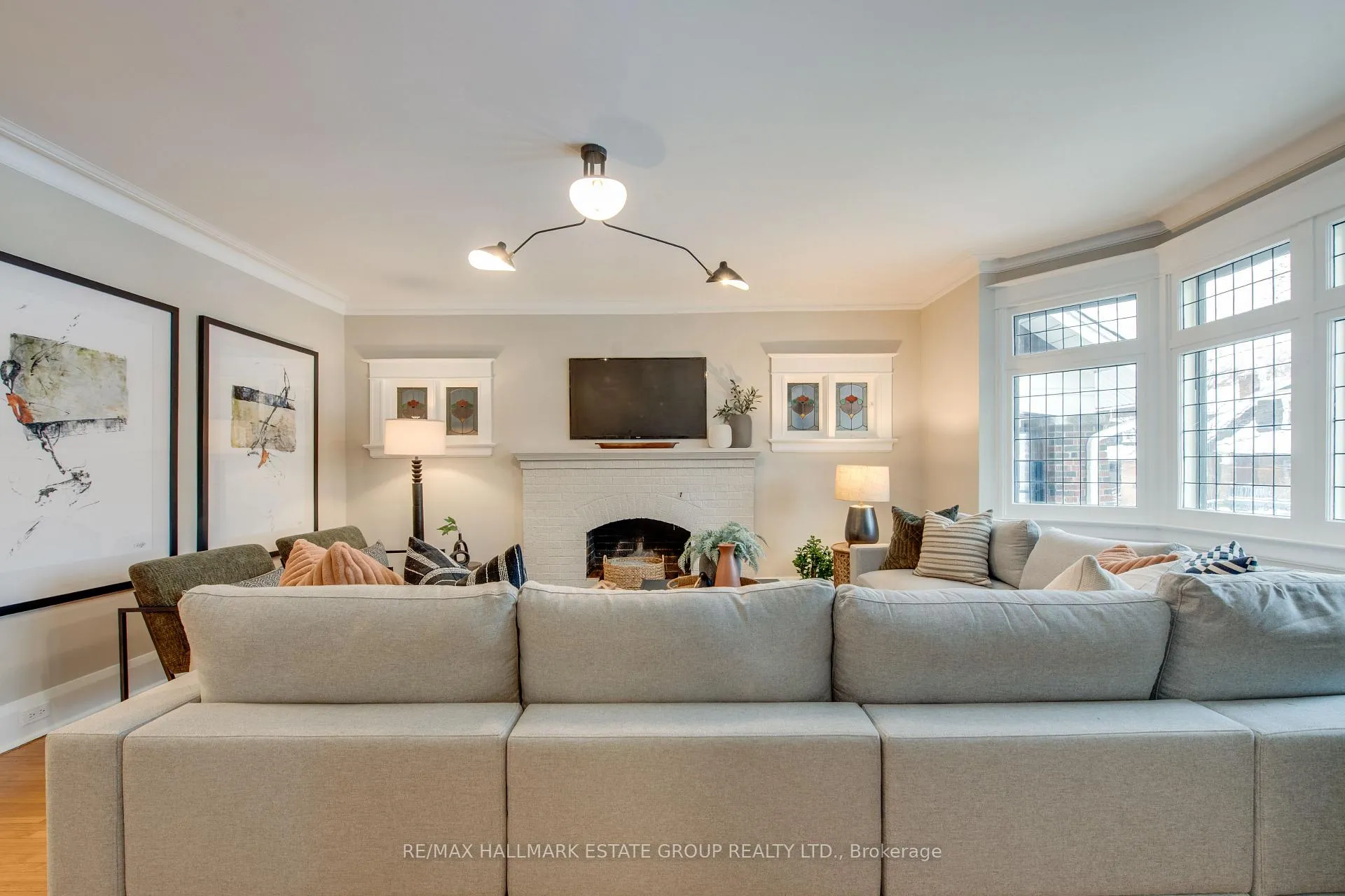 Photo 5 of 49 Highcroft Road, Toronto, Woodbine Corridor — HOMEH