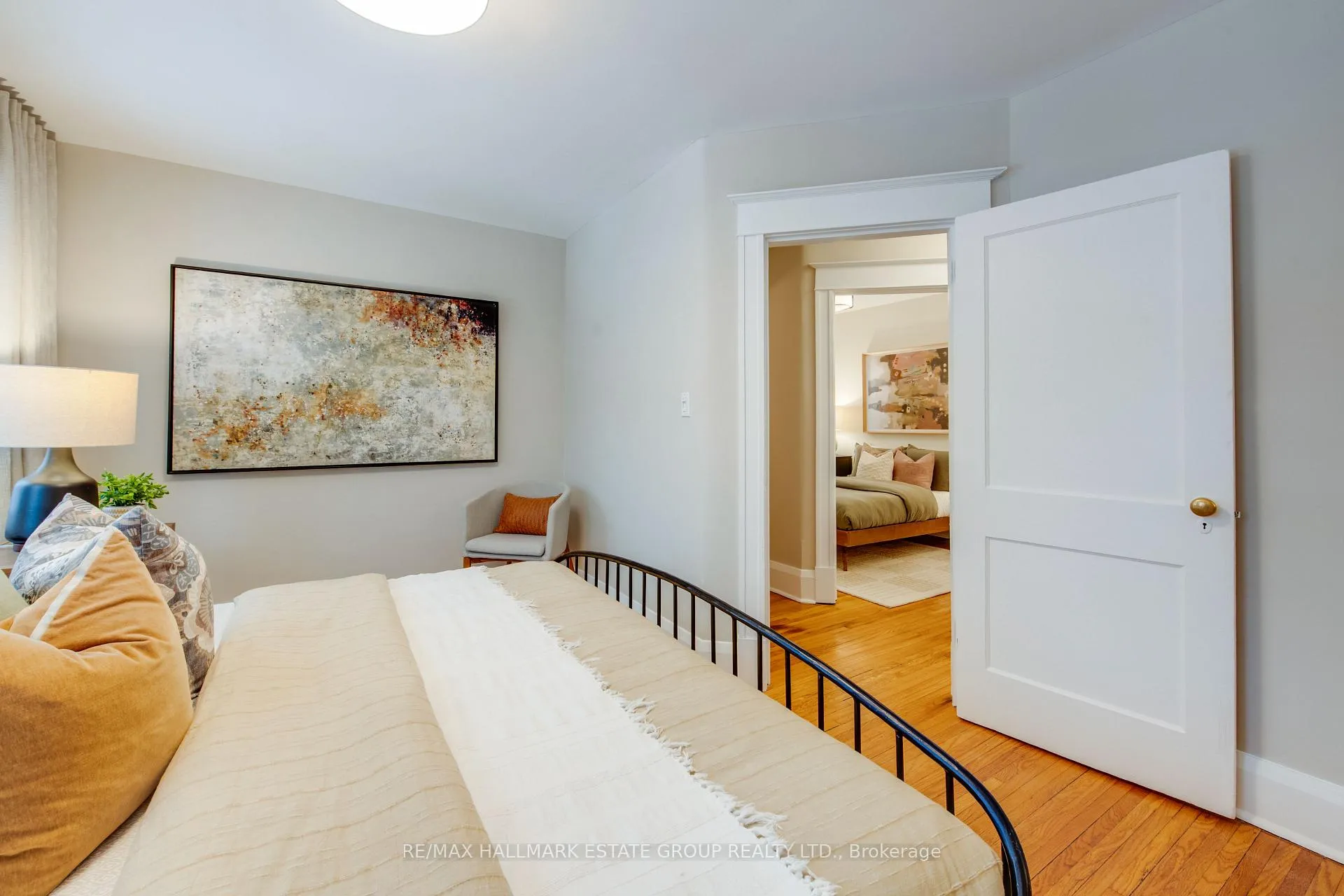 Photo 24 of 49 Highcroft Road, Toronto, Woodbine Corridor — HOMEH